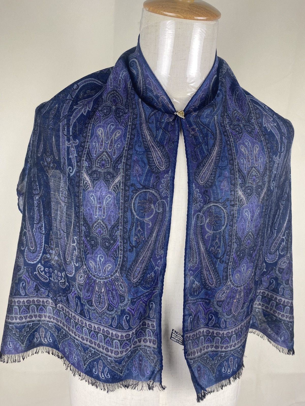 Etro Vintage Etro Scarf Muffler Wool Silk Blend Size ONE SIZE - 2 Thumbnail