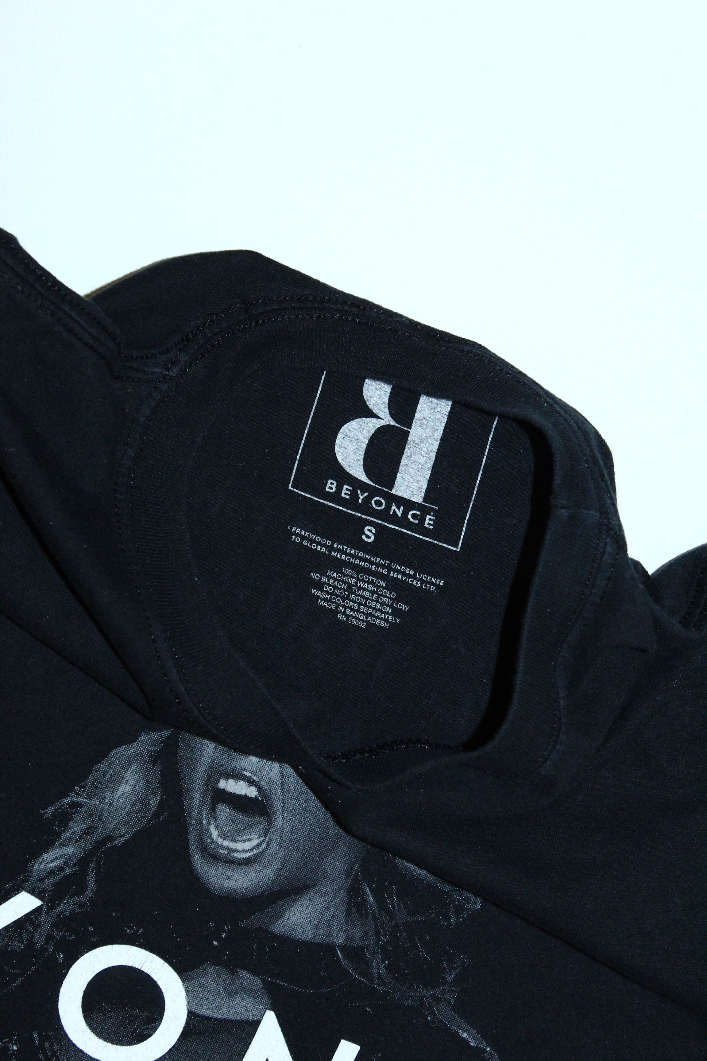Beyonce Beyonce The Mrs. Carter Show World Tour Graphic T-shirt Size US S / EU 44-46 / 1 - 5 Thumbnail