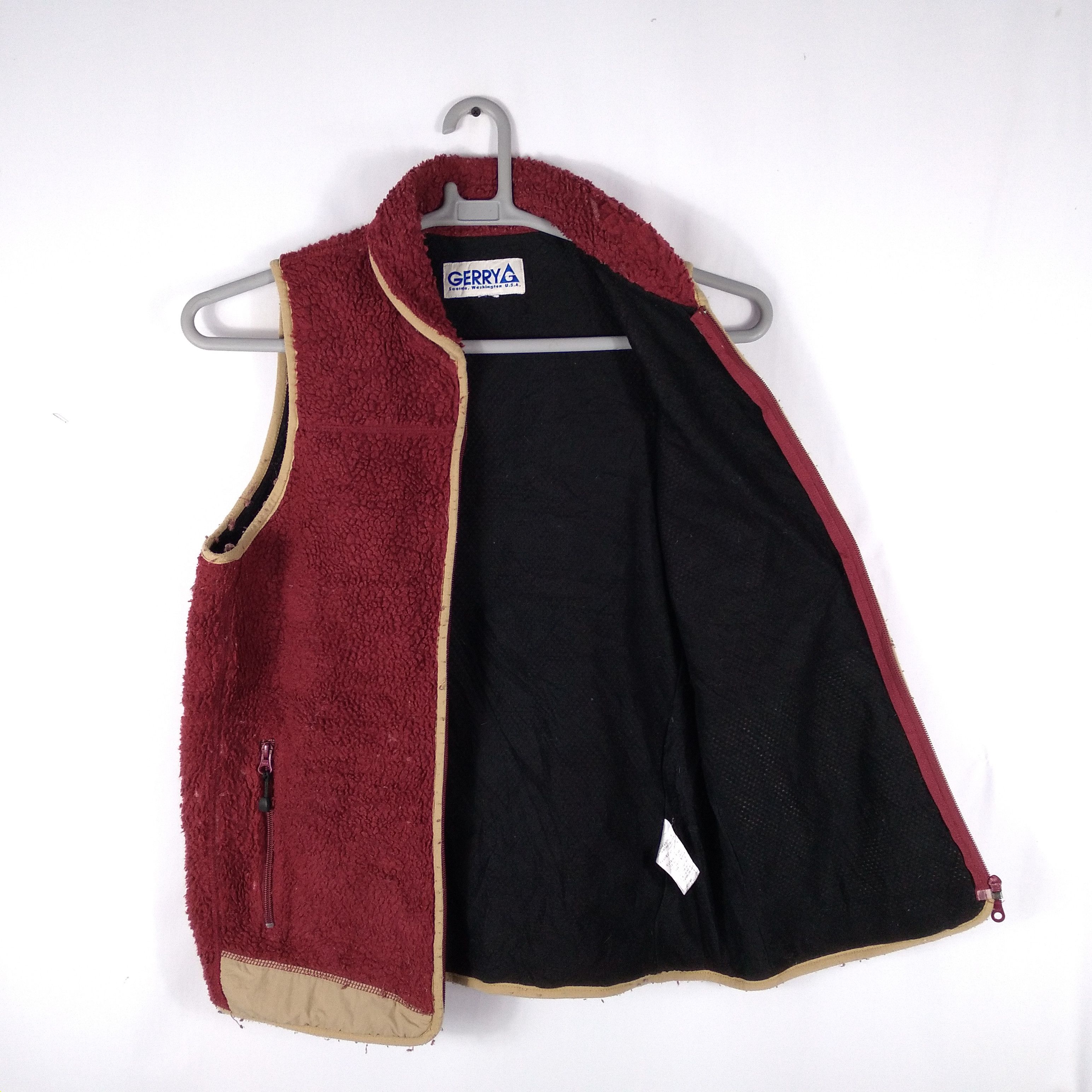 Vintage Vintage Gerry Sherpa Fleece Outdoor Style Vests Size US S / EU 44-46 / 1 - 6 Thumbnail