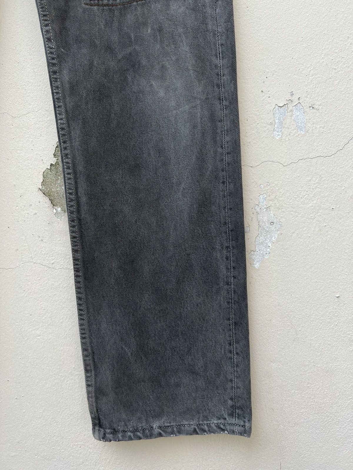 Levi's Vintage 90s Levi’s 501 Sun Fade Black Denim Re-Work Jeans Size US 32 / EU 48 - 8 Thumbnail