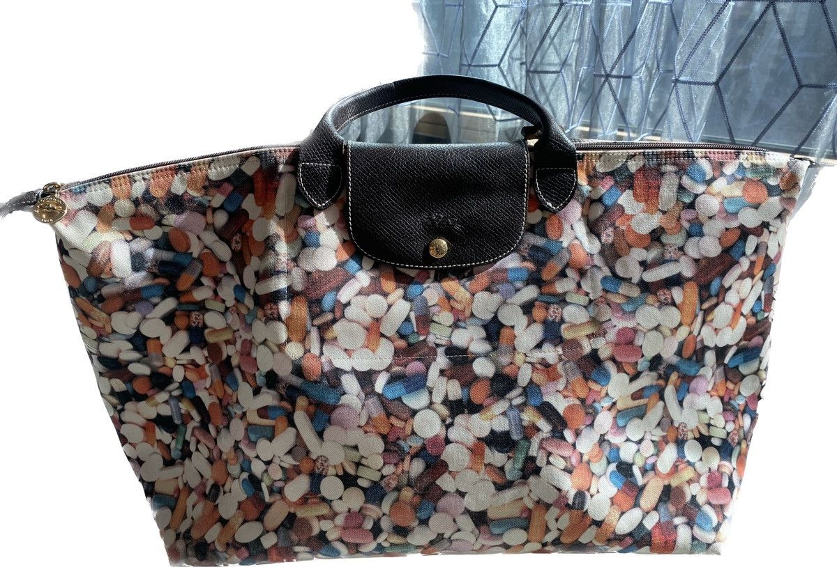 Jeremy Scott × Longchamp Jeremy scott longchamp happy pills