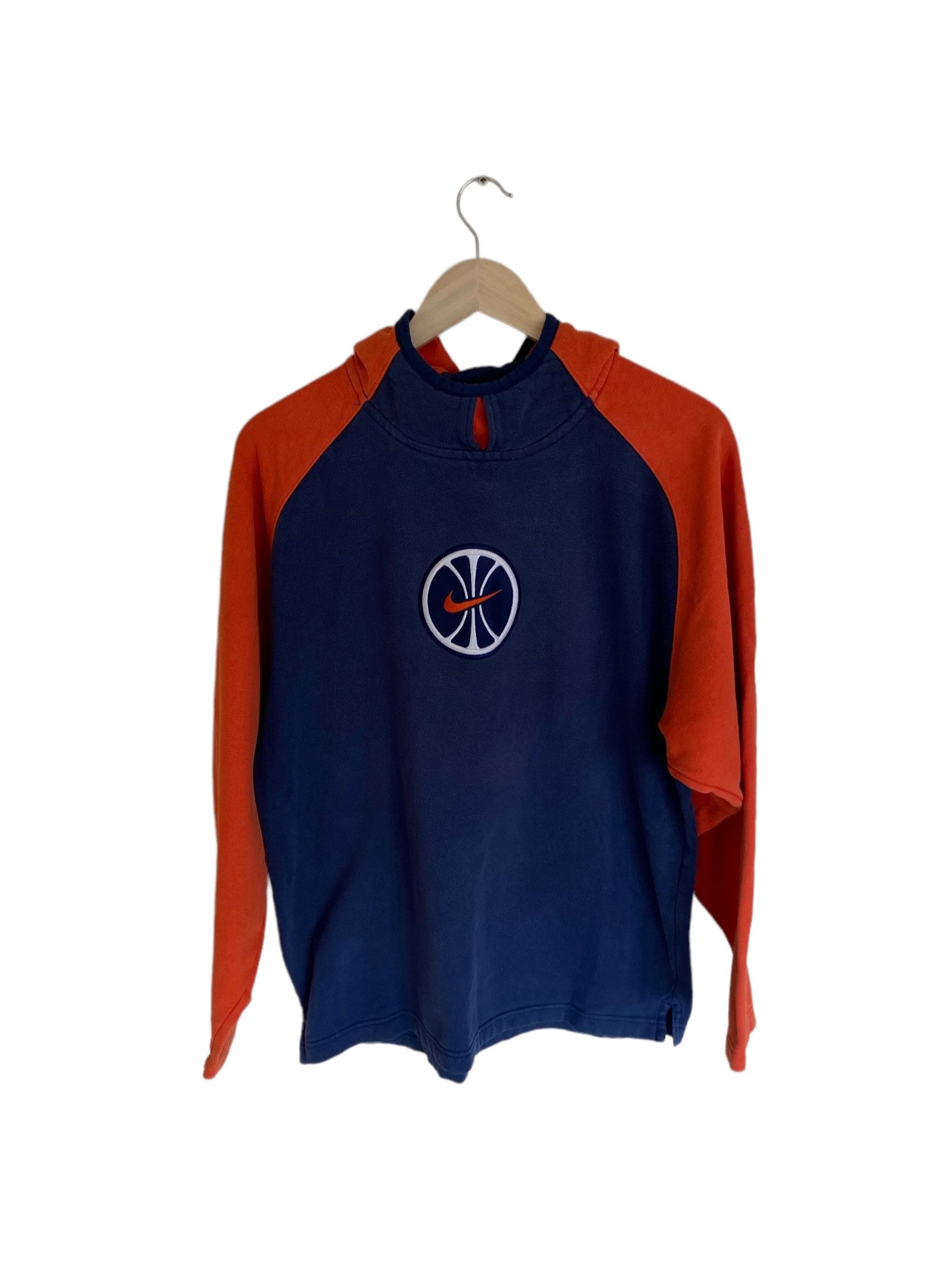 Nike × Vintage 90s' Nike vintage basketball center swoosh hoodie, size s Size US S / EU 44-46 / 1 - 1 Thumbnail