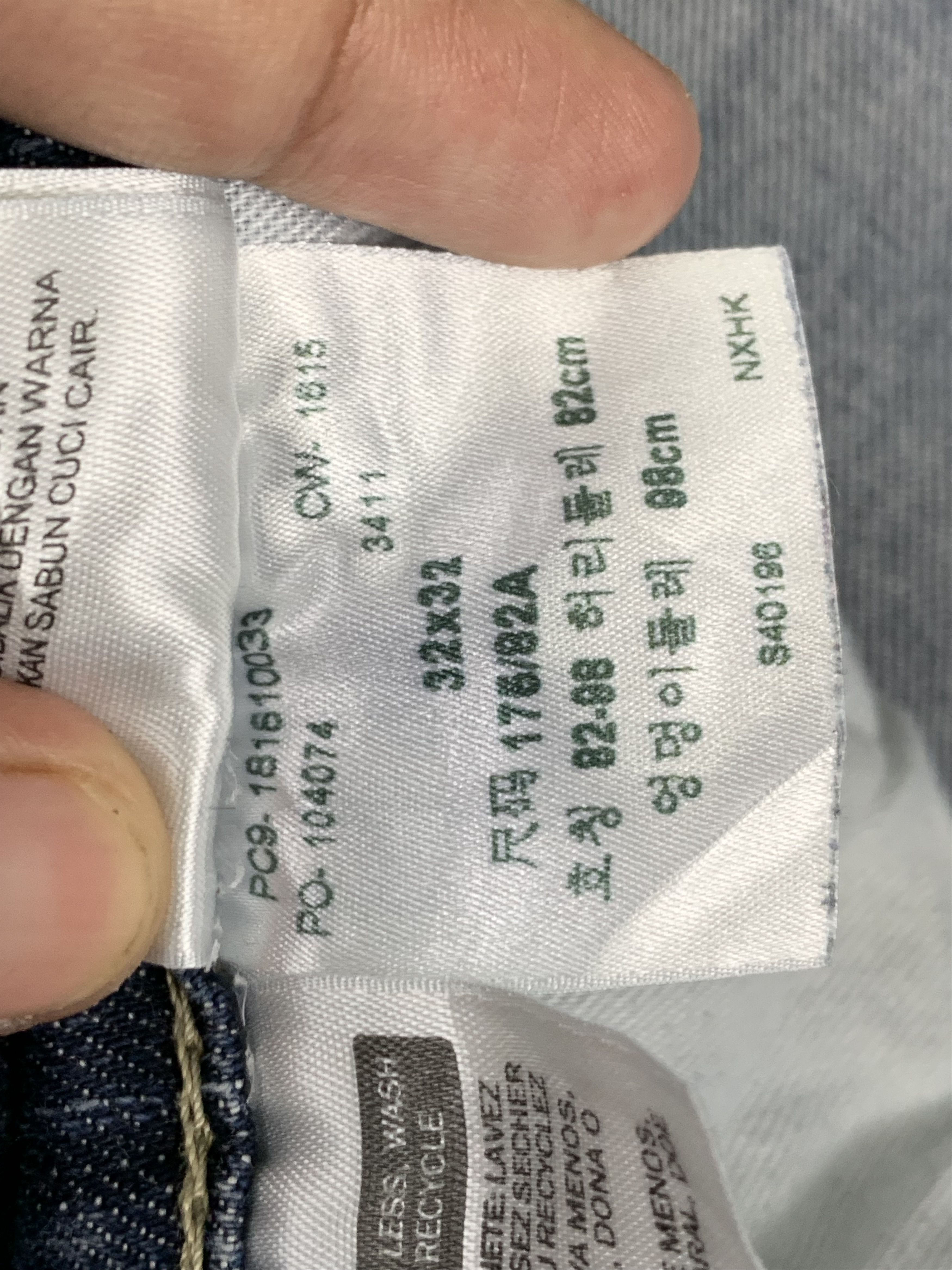 Levi's Vintage Levis 541 Faded Blue Jeans DP1889 Size US 32 / EU 48 - 8 Thumbnail