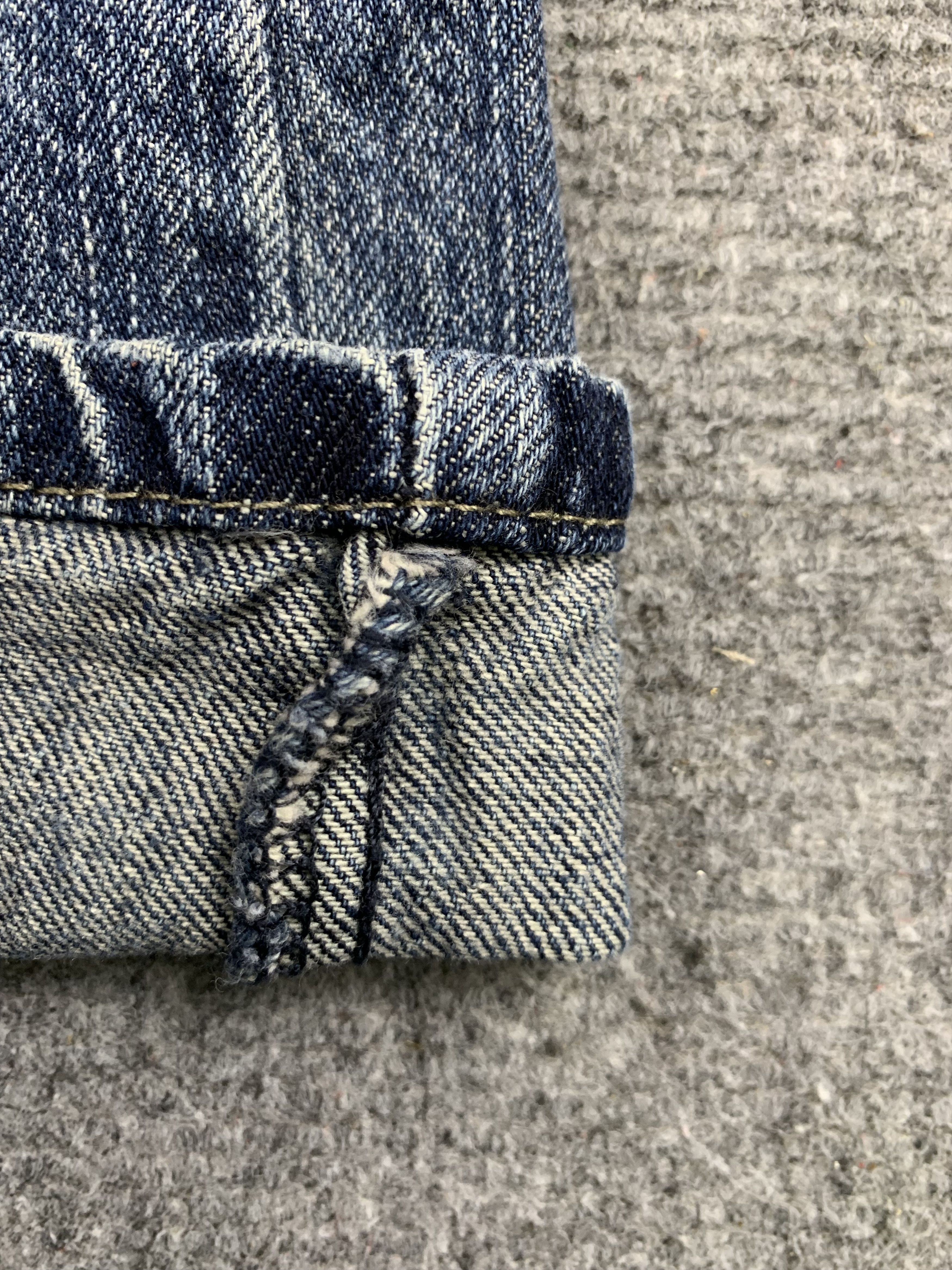 Levi's Vintage Levis 550 Faded Blue Jeans DP1890 Size US 27 - 12 Thumbnail