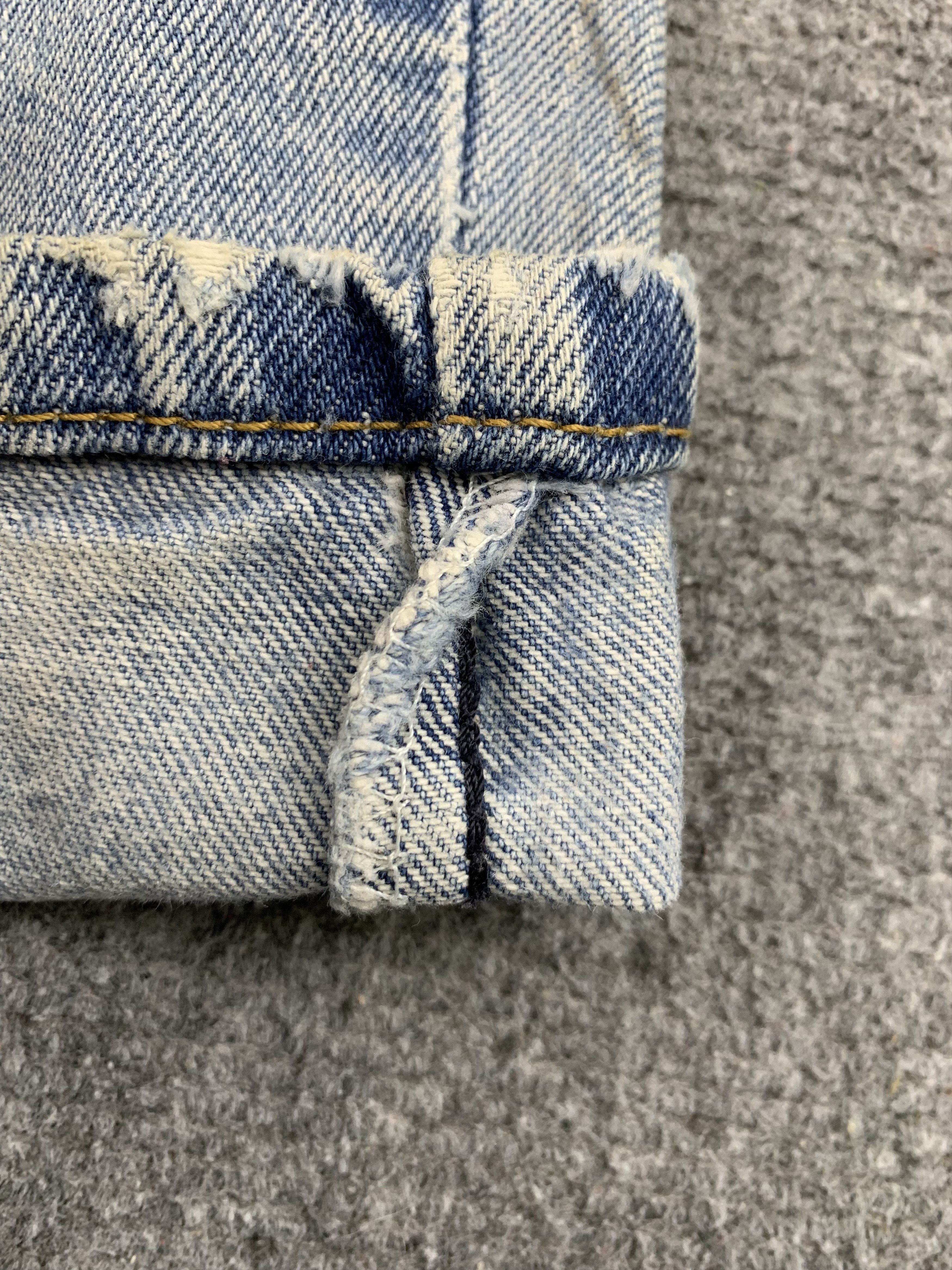 Levi's Vintage Levis 560 Light Wash Jeans DP1897 Size US 44 / EU 60 - 10 Thumbnail