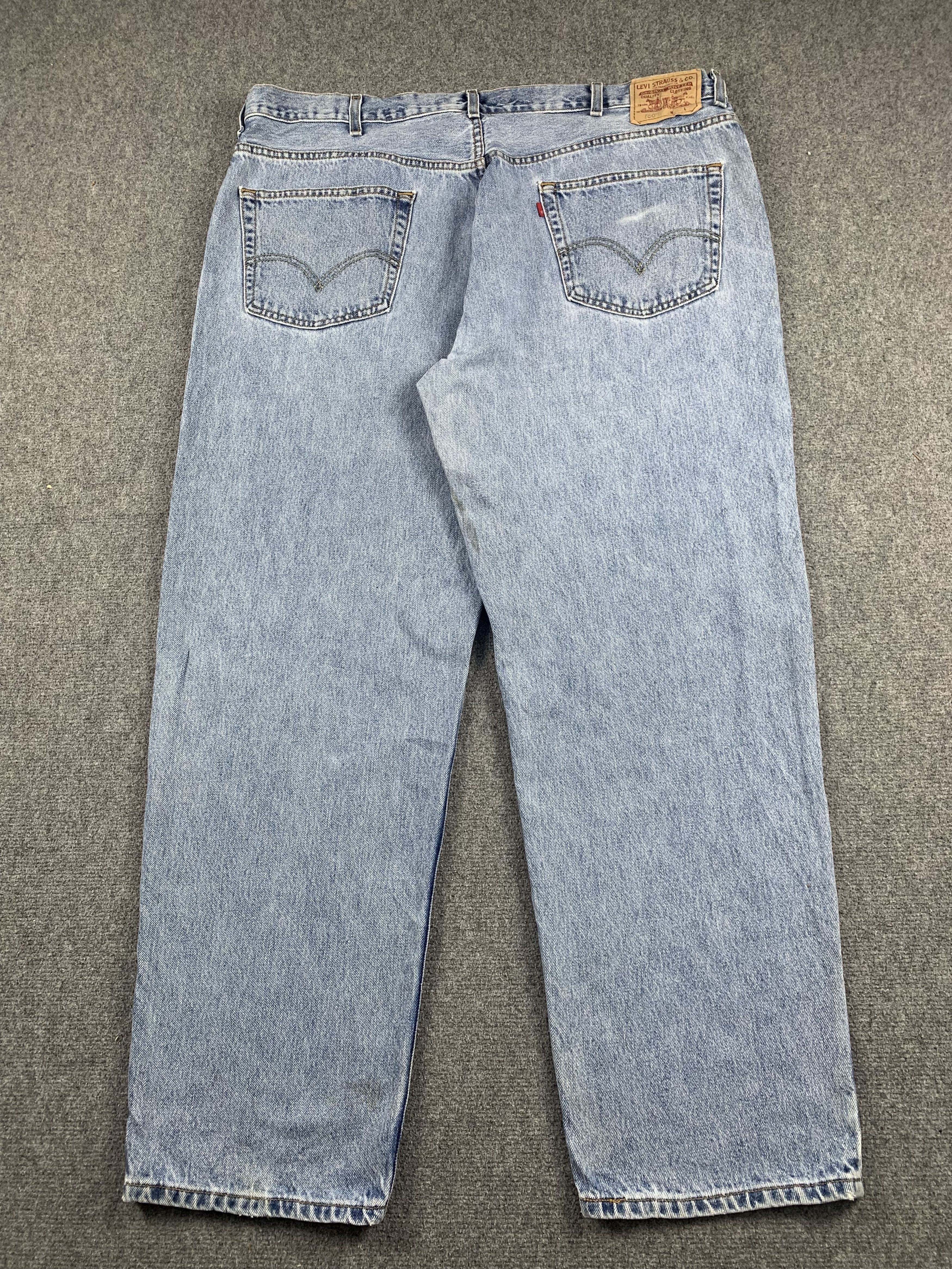 Levi's Vintage Levis 550 Light Wash Jeans DP1906 Size US 43 - 2 Thumbnail