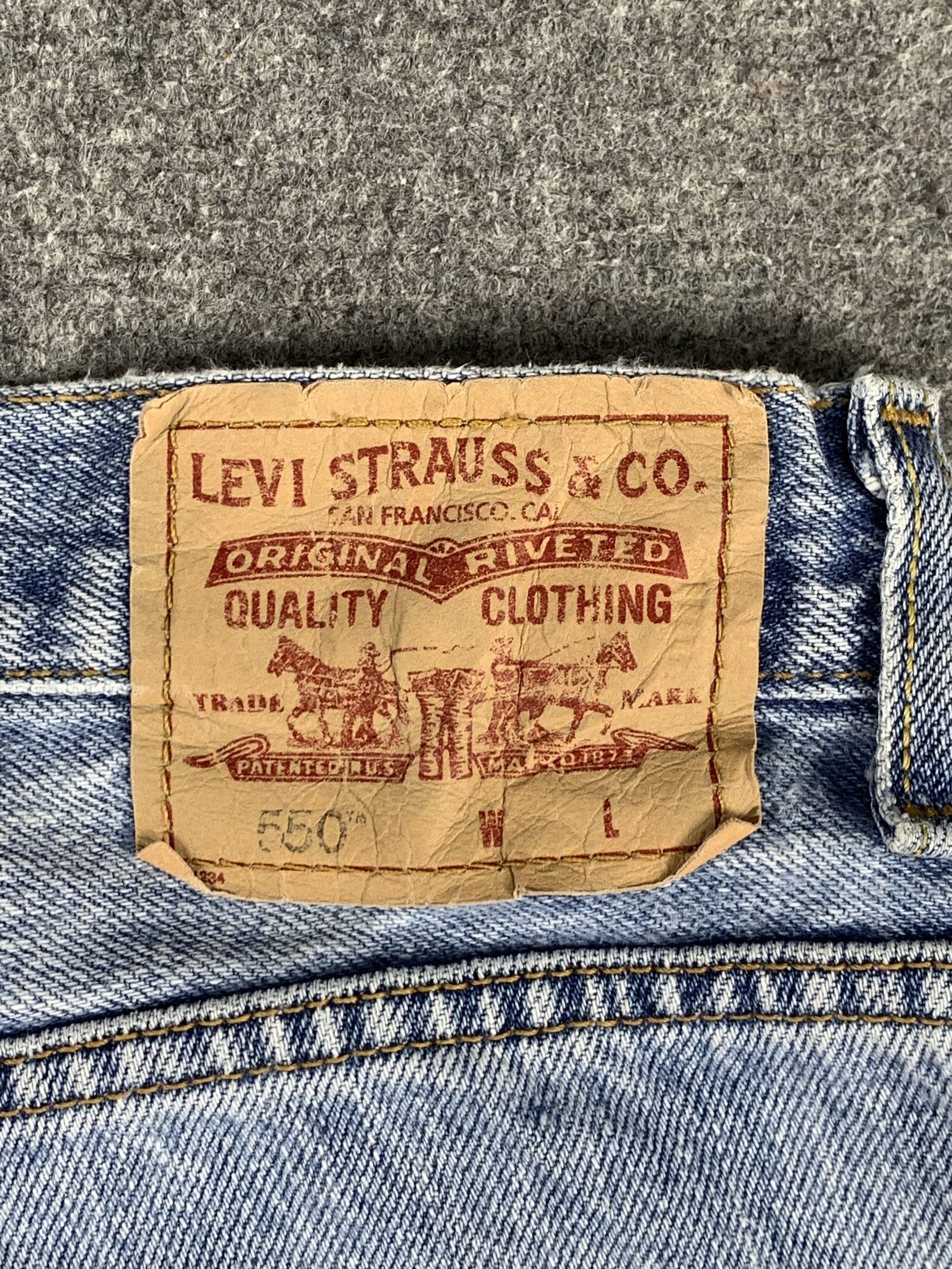 Levi's Vintage Levis 550 Light Wash Jeans DP1906 Size US 43 - 4 Thumbnail