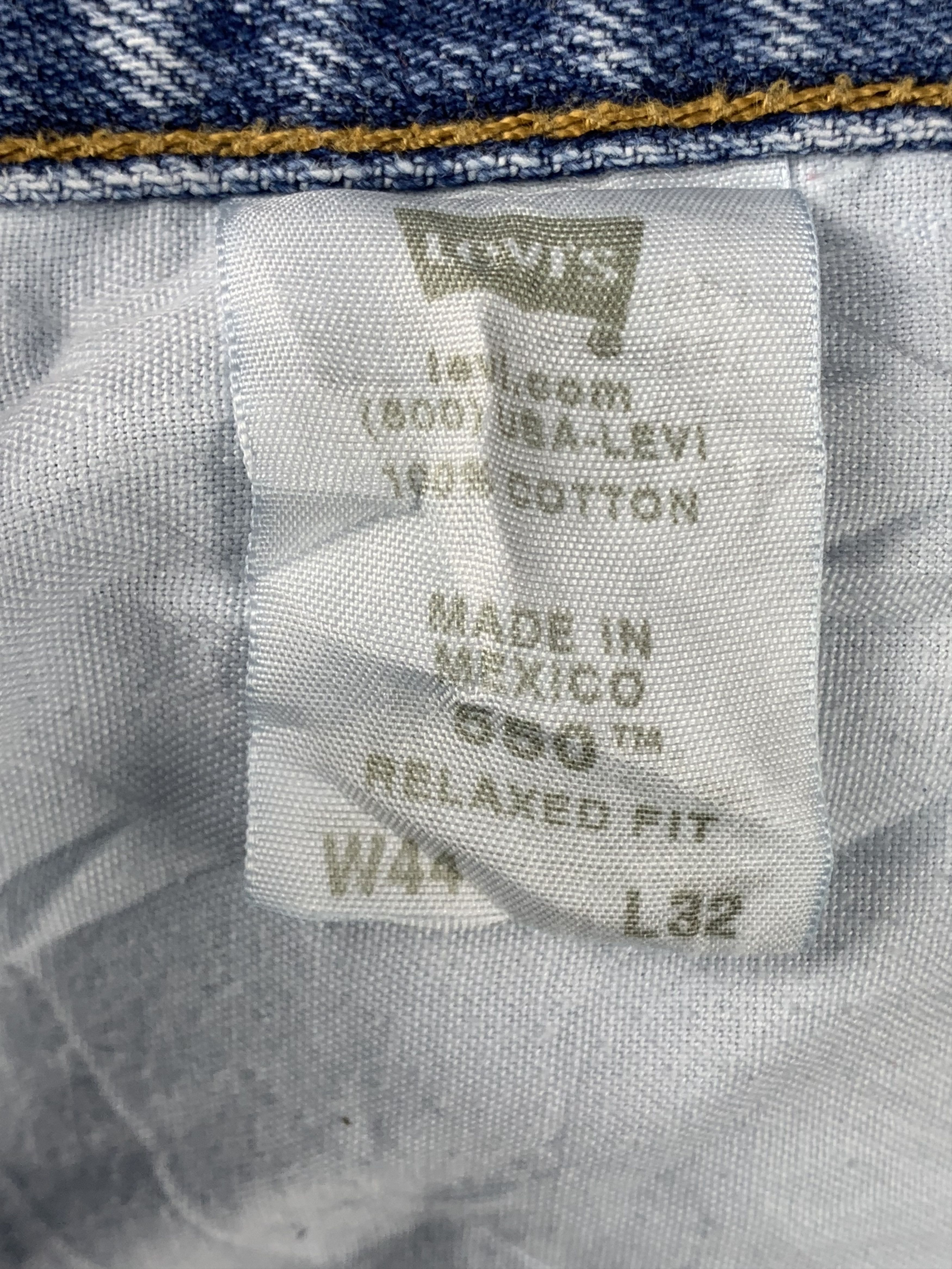 Levi's Vintage Levis 550 Light Wash Jeans DP1906 Size US 43 - 5 Thumbnail