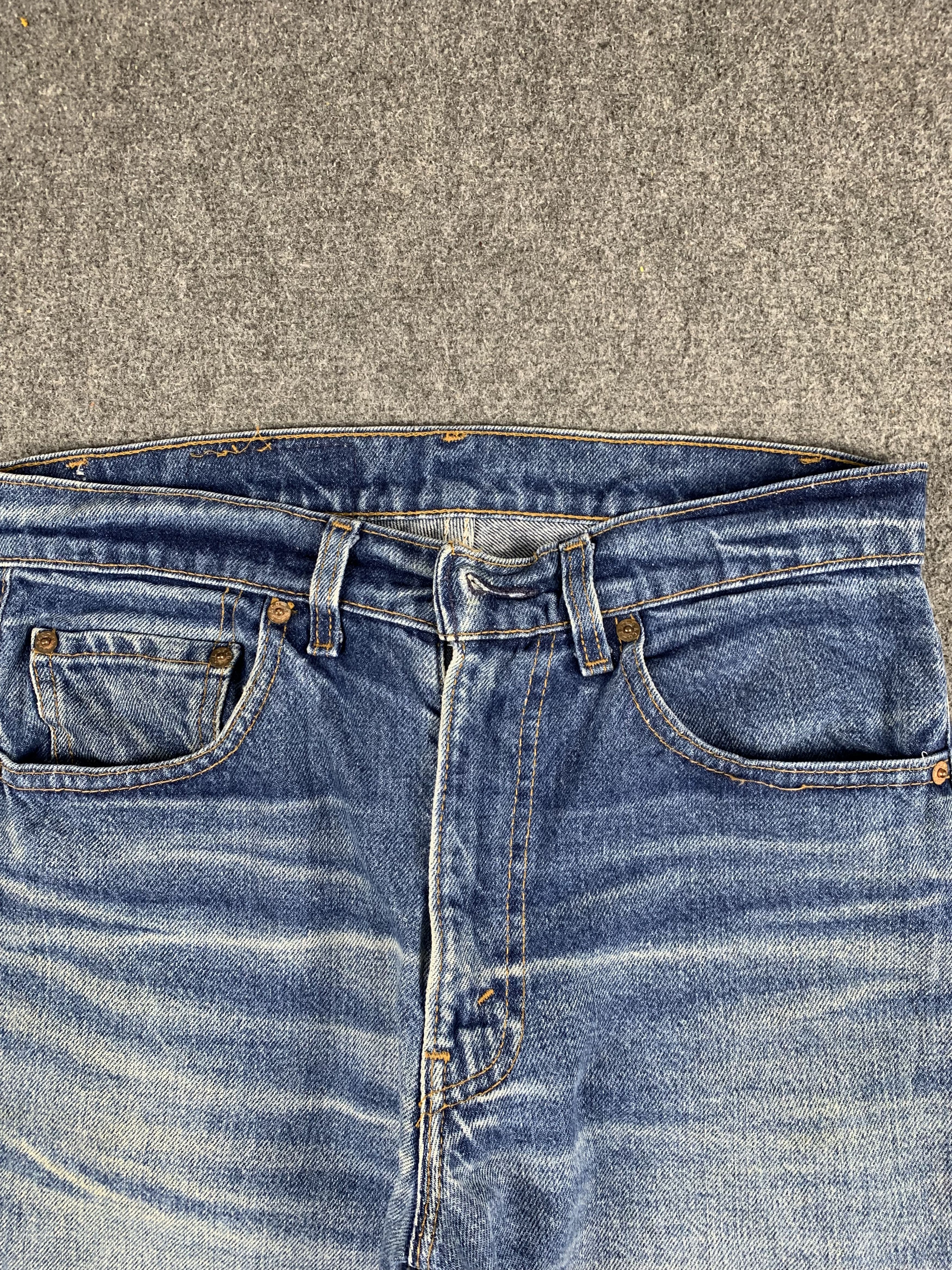 Levi's Vintage 80s Levis 505 Light Wash Jeans DP1910 Size US 31 - 2 Thumbnail