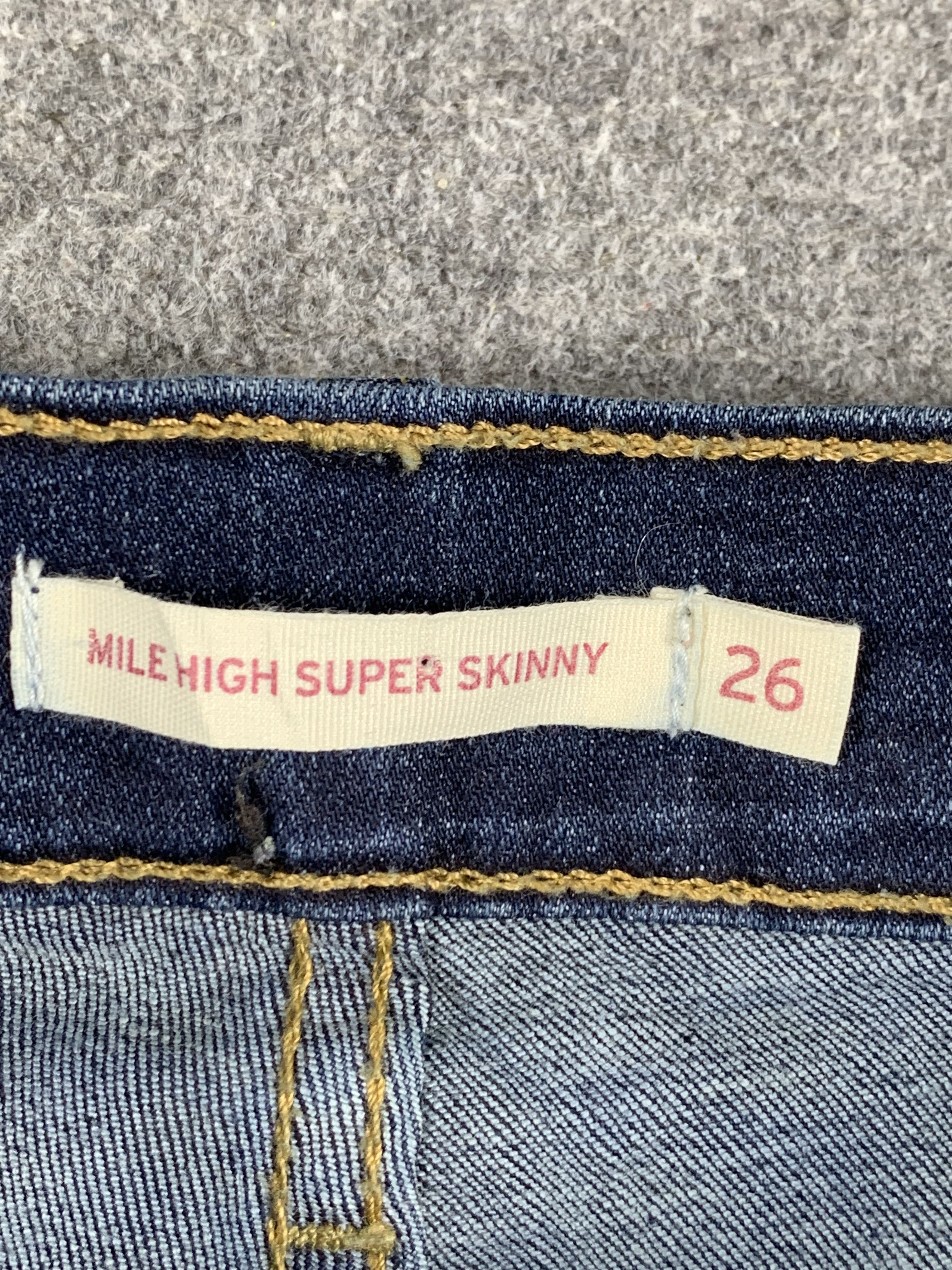 Levi's Vintage Levis Faded Blue Jeans DP1915 Size US 26 / EU 42 - 7 Thumbnail