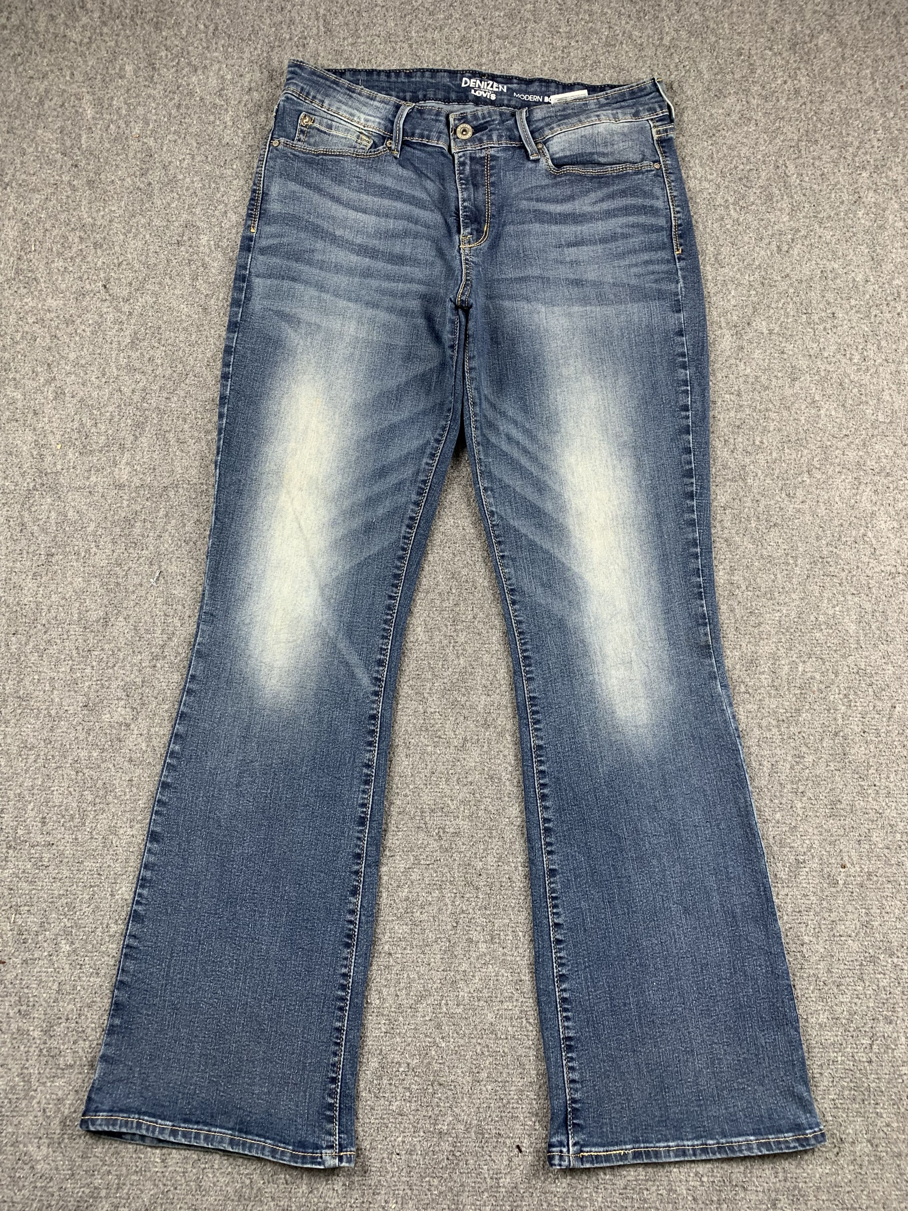 Levi's Vintage Levis Denizen Flared Bootcut Jeans DP1920 Size US 33 - 1 Thumbnail
