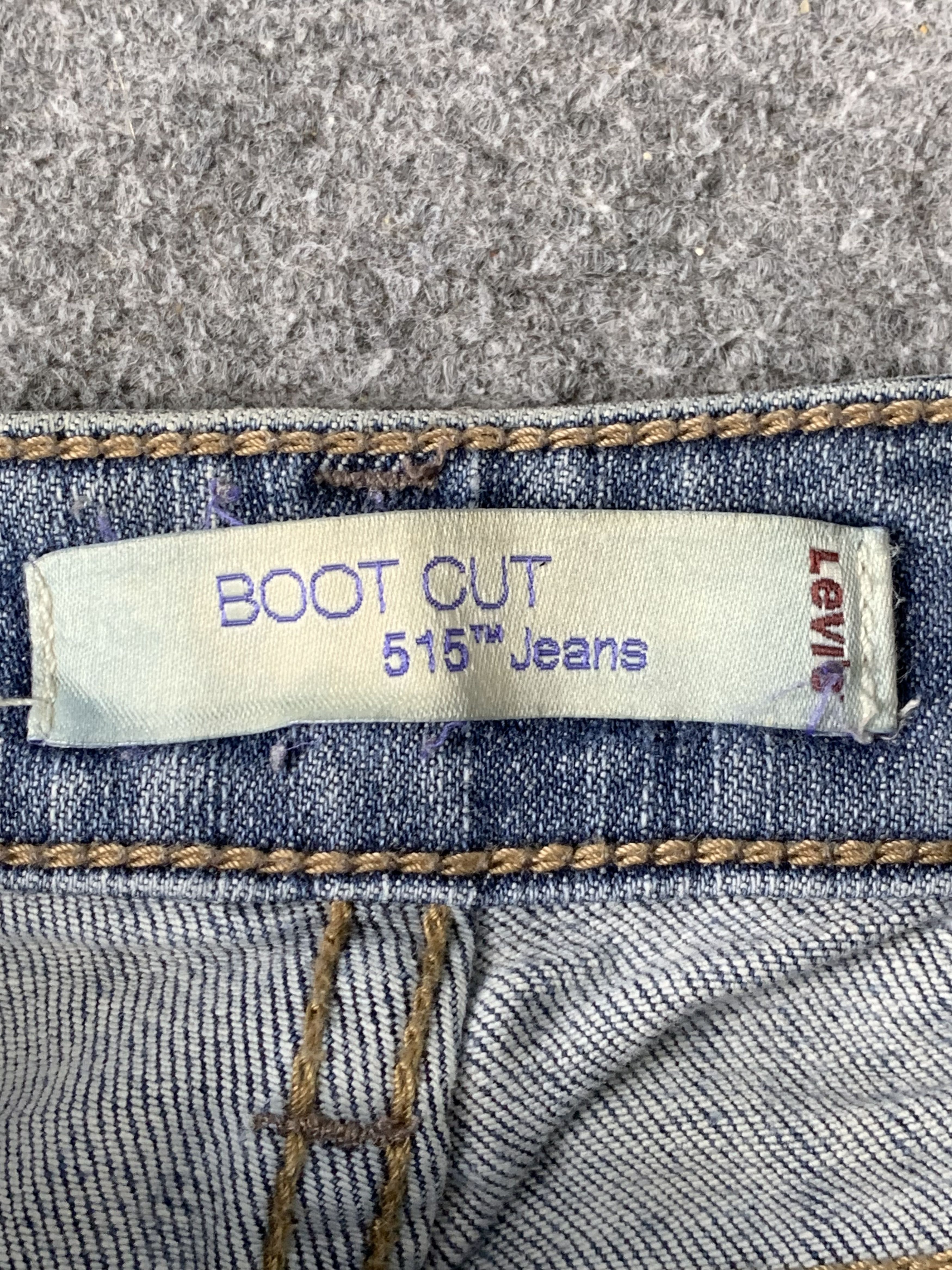 Levi's Vintage Levis 515 Flared Bootcut Jeans DP1922 Size US 27 - 7 Thumbnail