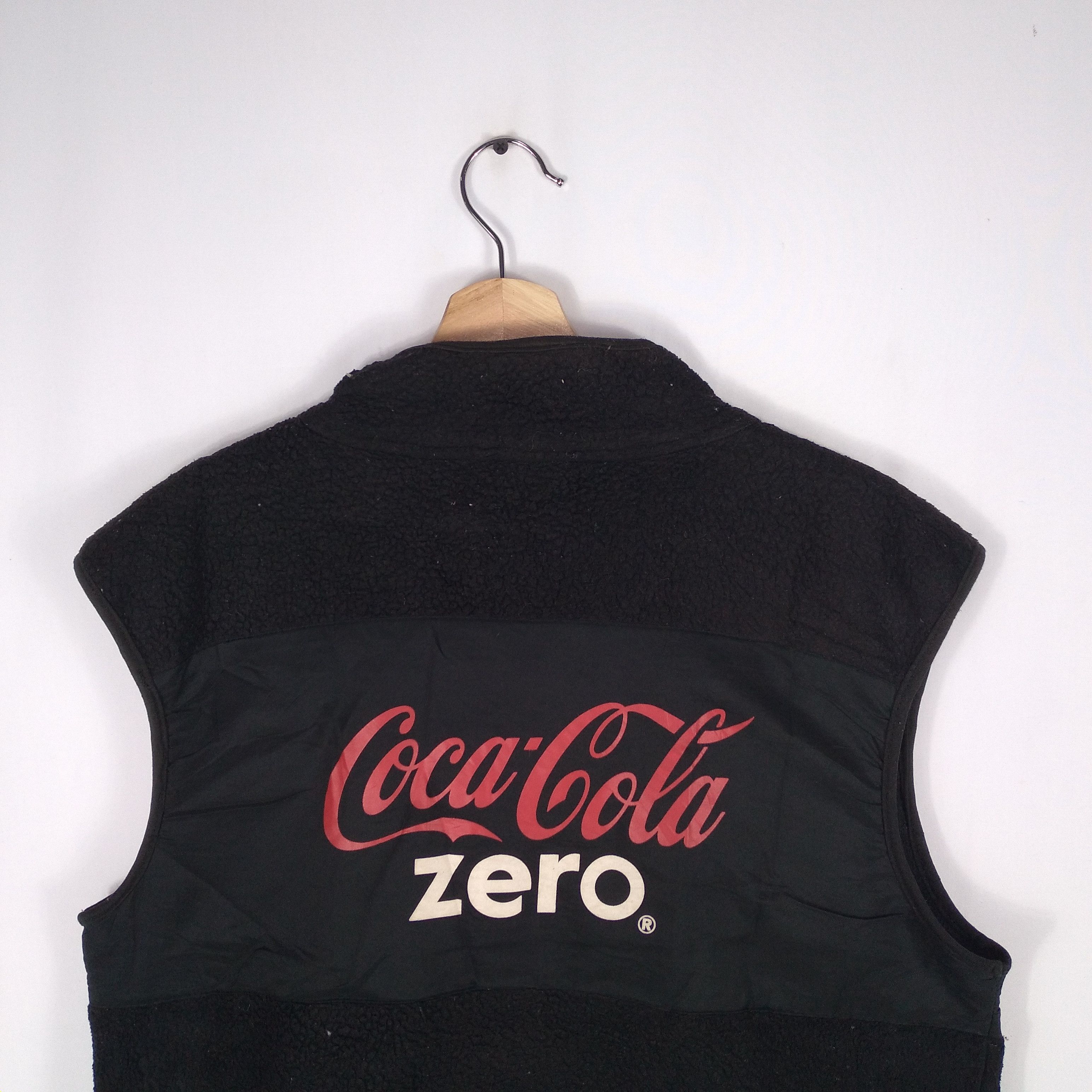 Coca Cola × Vintage Vintage Coca Cola Big Spell Out Sherpa Fleece Vests Size US M / EU 48-50 / 2 - 5 Thumbnail