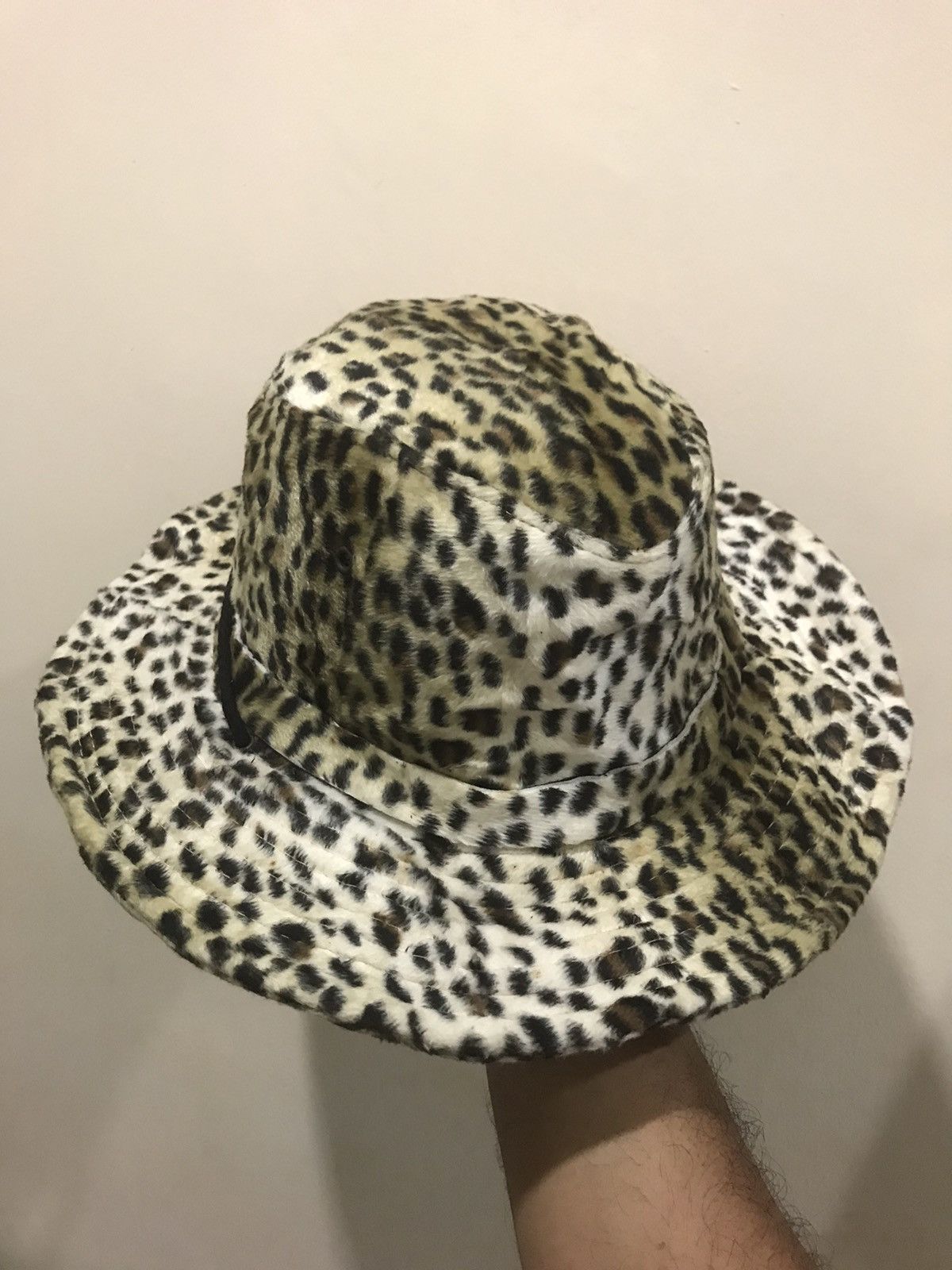 🔥Classic🔥 Leopard Design Bucket Hat 57cm