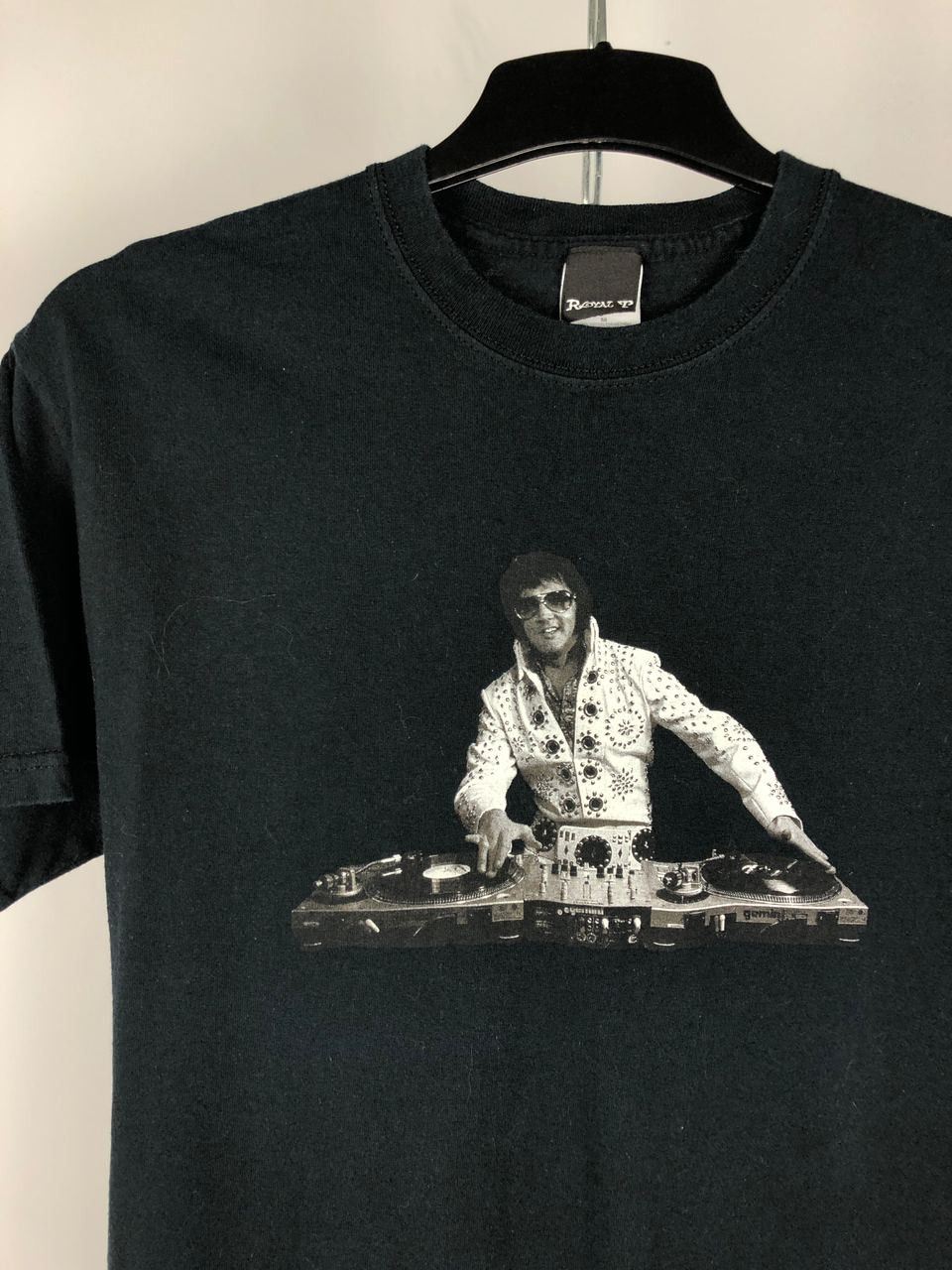 Band Tees Elvis Presley vintage T-shirts size M Size US S / EU 44-46 / 1 - 2 Thumbnail