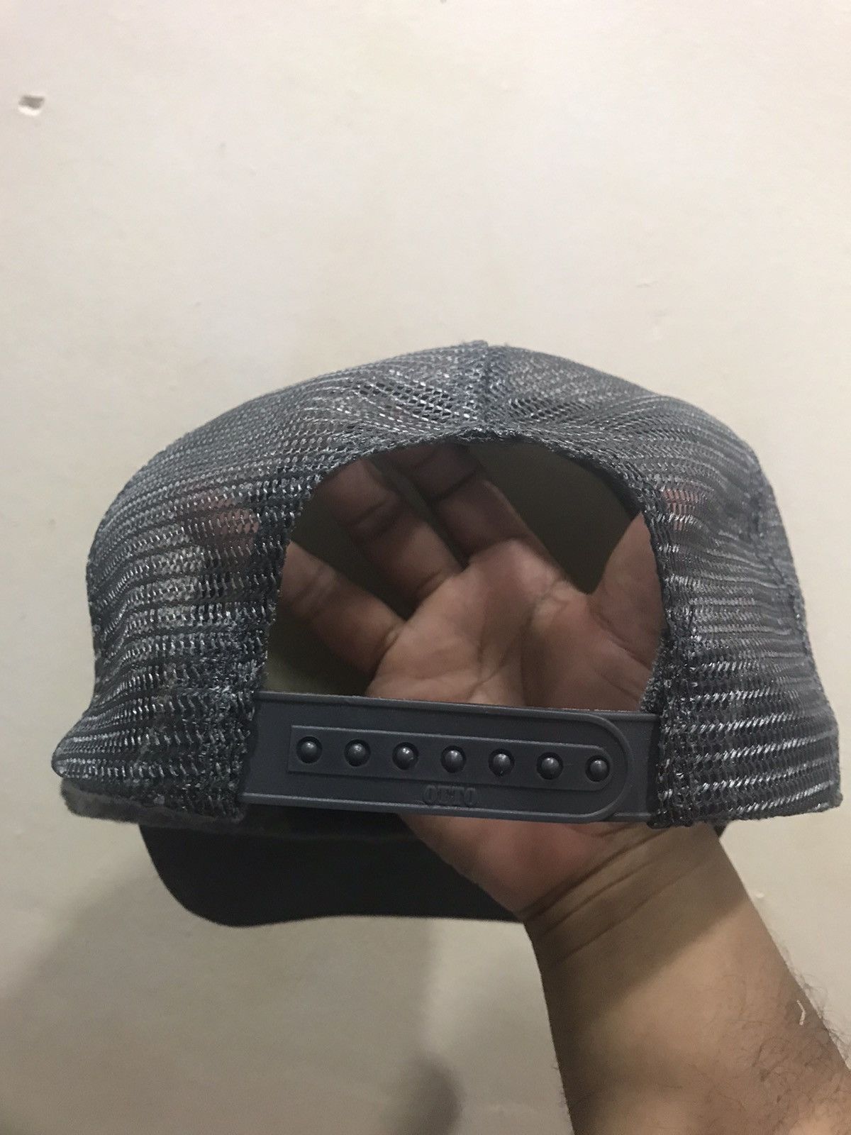 Japanese Brand × Vintage VTG Cluct Unchained Japan Trucker Hat Size ONE SIZE - 4 Thumbnail