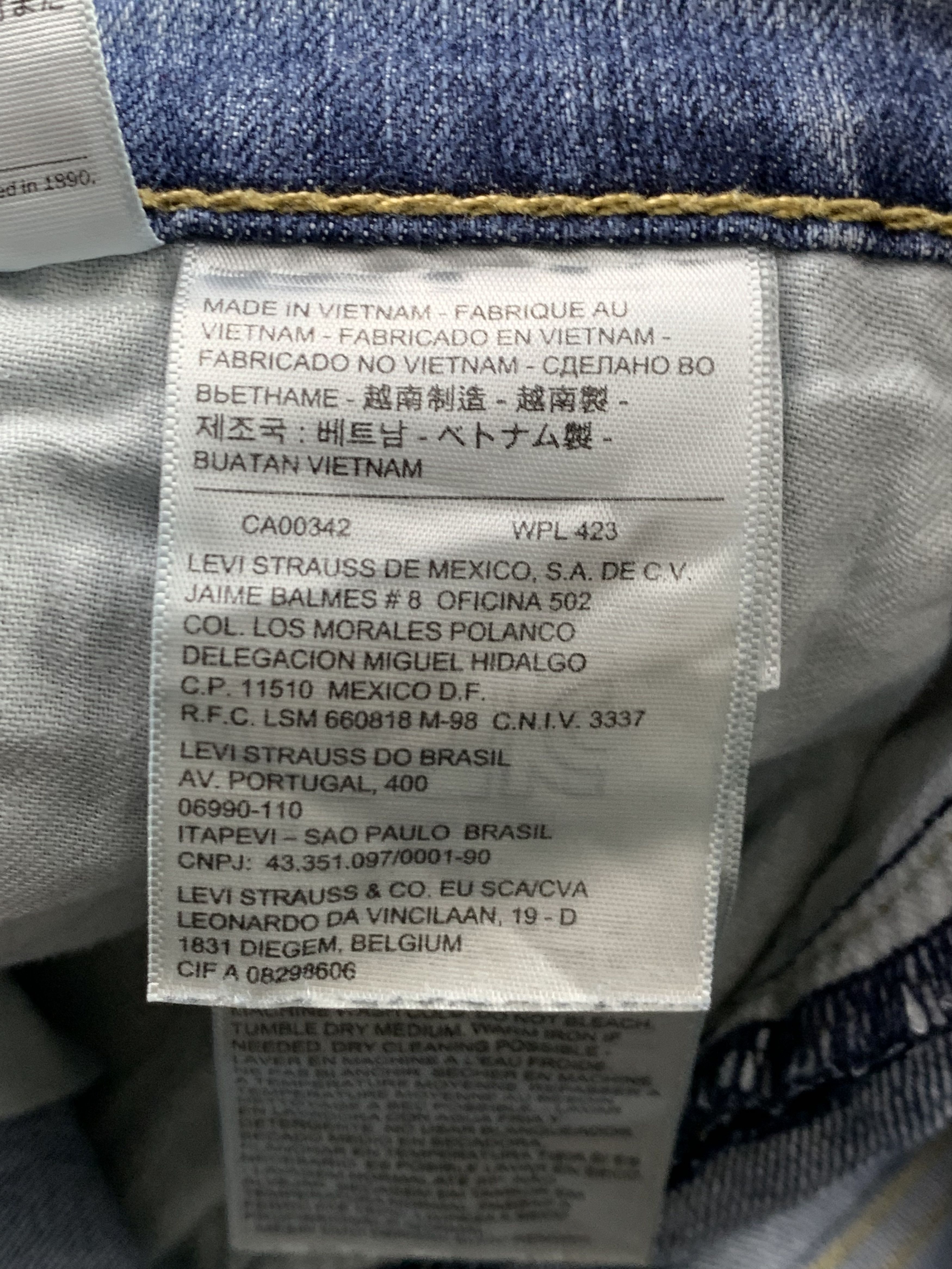 Levi's Vintage Levis 505 Faded Blue Jeans DP2198 Size US 36 / EU 52 - 18 Thumbnail