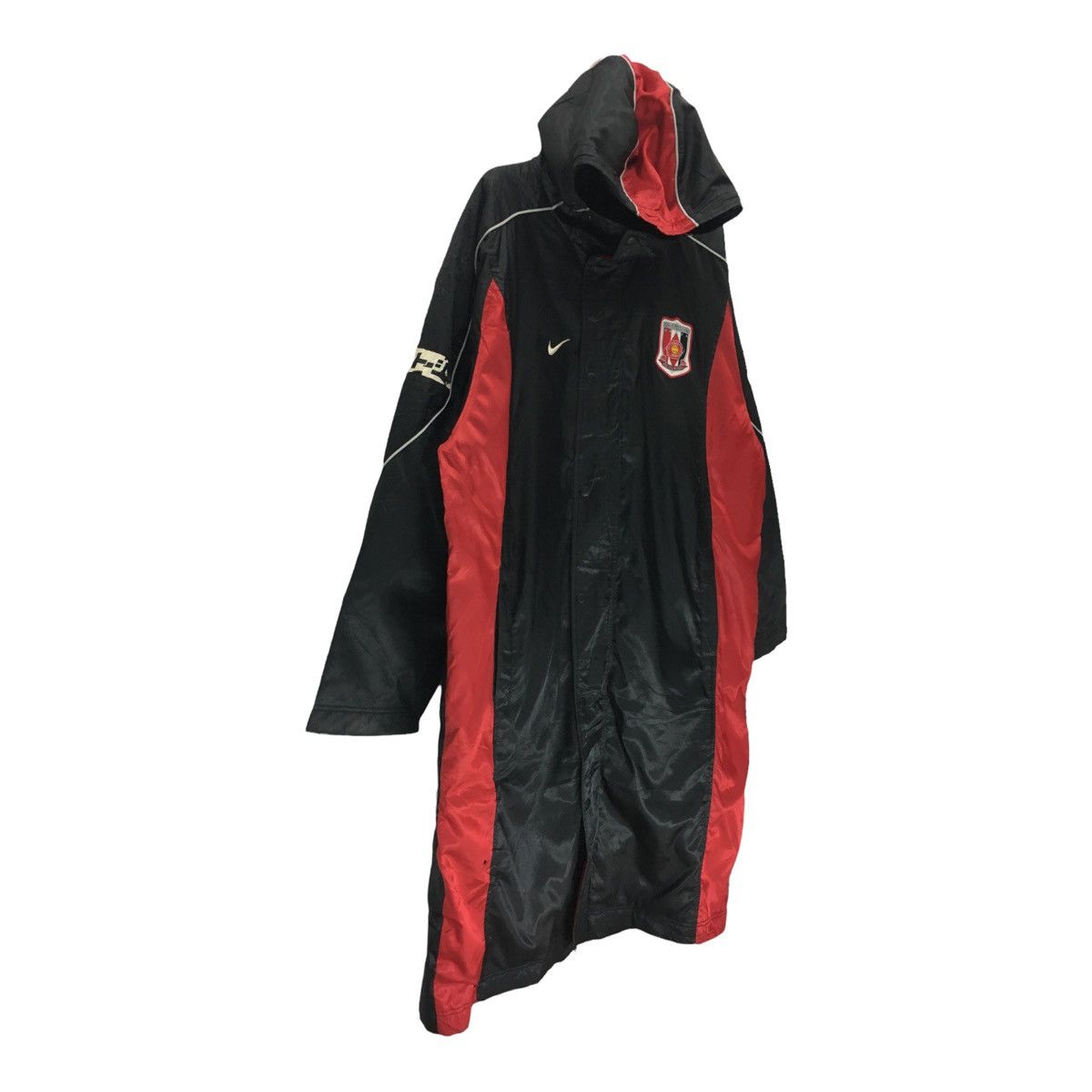 Nike × Sports Specialties Vintage Nike Urawa Red Diamonds Football Team Long Jacket Size US XL / EU 56 / 4 - 6 Thumbnail