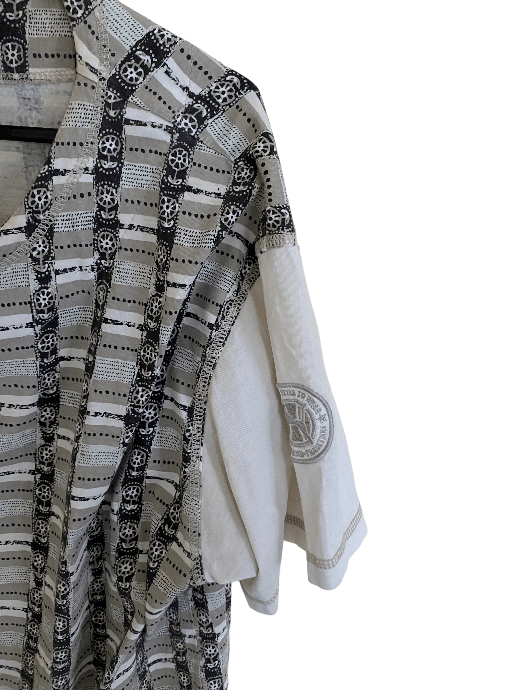 Puma × Vintage Retro all over print Puma 90s' vintage tee, size L Size US L / EU 52-54 / 3 - 2 Thumbnail
