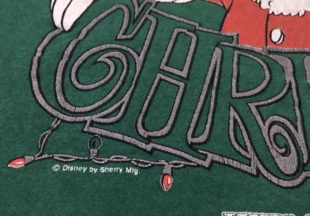 Cartoon Network × Disney × Hanes Vintage Donald Duck “Merry Christmas” Sweatshirt Size US L / EU 52-54 / 3 - 4 Thumbnail
