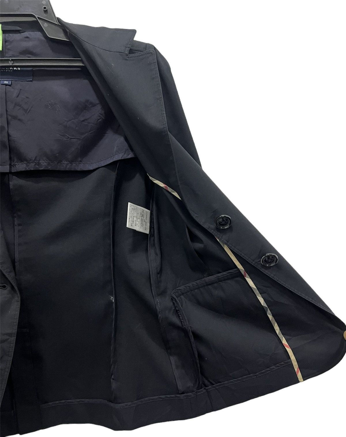 Burberry BURBERRY LONDON BLAZER COAT Size US S / EU 44-46 / 1 - 9 Thumbnail