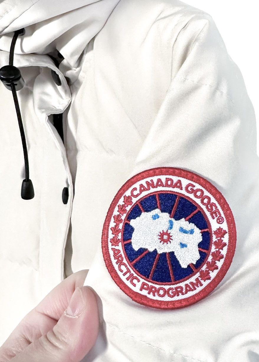 Canada Goose Canada Goose Ivory Shelbourne Down Parka With Fur Trim Size S / US 4 / IT 40 - 2 Thumbnail
