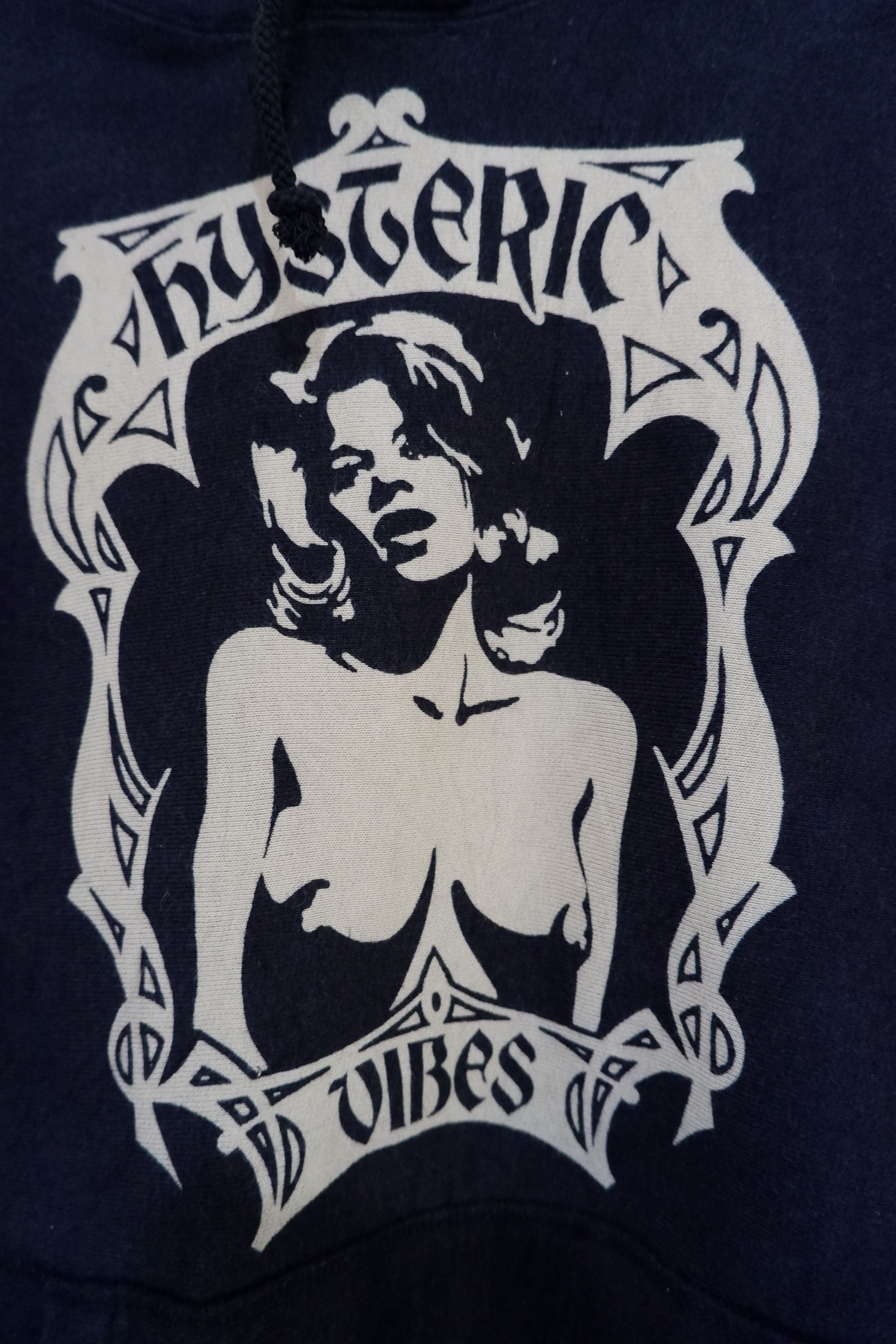Hysteric Glamour Vintage Hysteric Glamour Pullover Hoodie Size US M / EU 48-50 / 2 - 2 Thumbnail