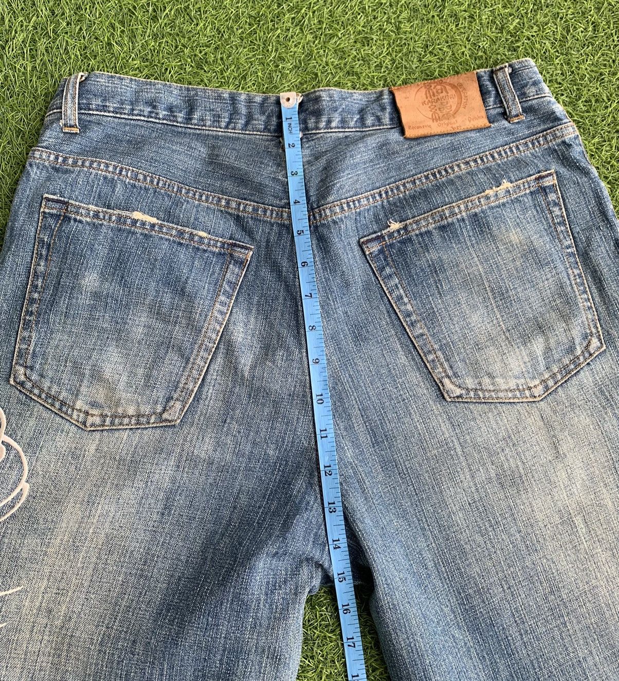 Japanese Brand Japanese Brand Kakakuri Tamashi Embroidery Fish Koi Jeans Size US 34 / EU 50 - 16 Thumbnail