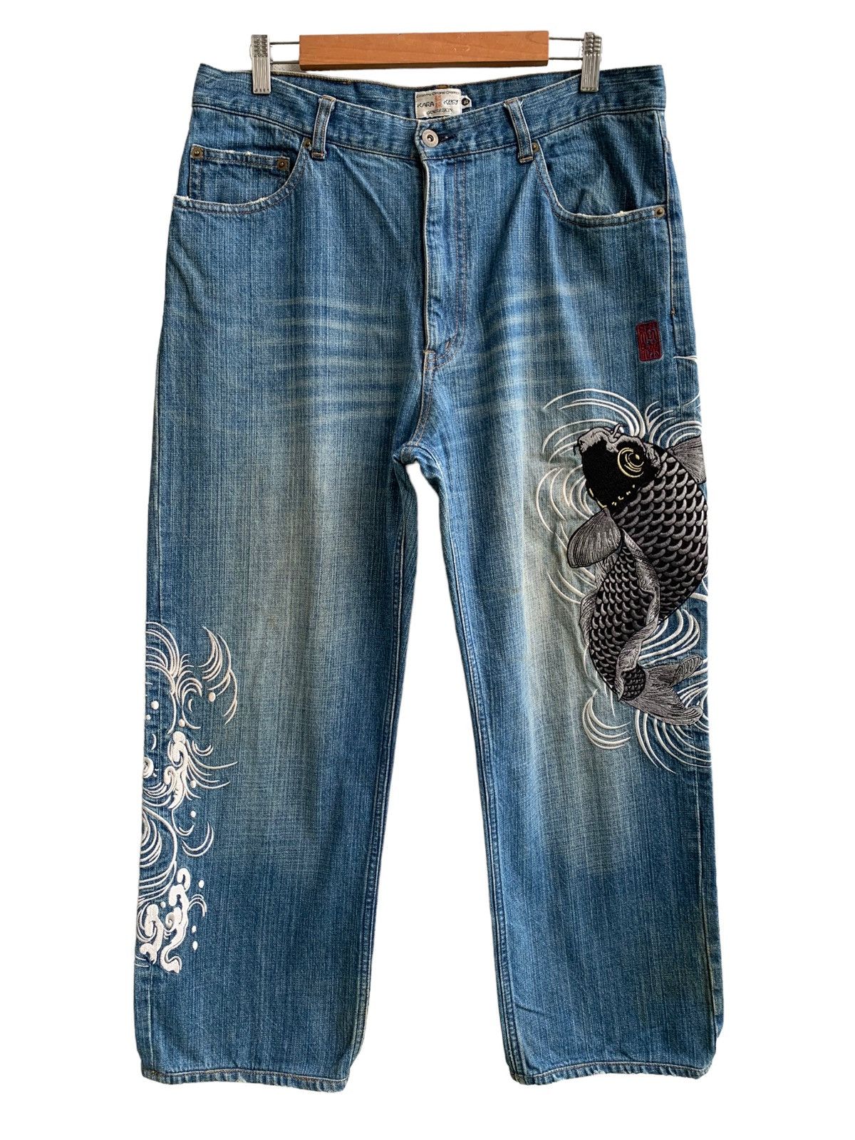Japanese Brand Japanese Brand Kakakuri Tamashi Embroidery Fish Koi Jeans Size US 34 / EU 50 - 3 Thumbnail