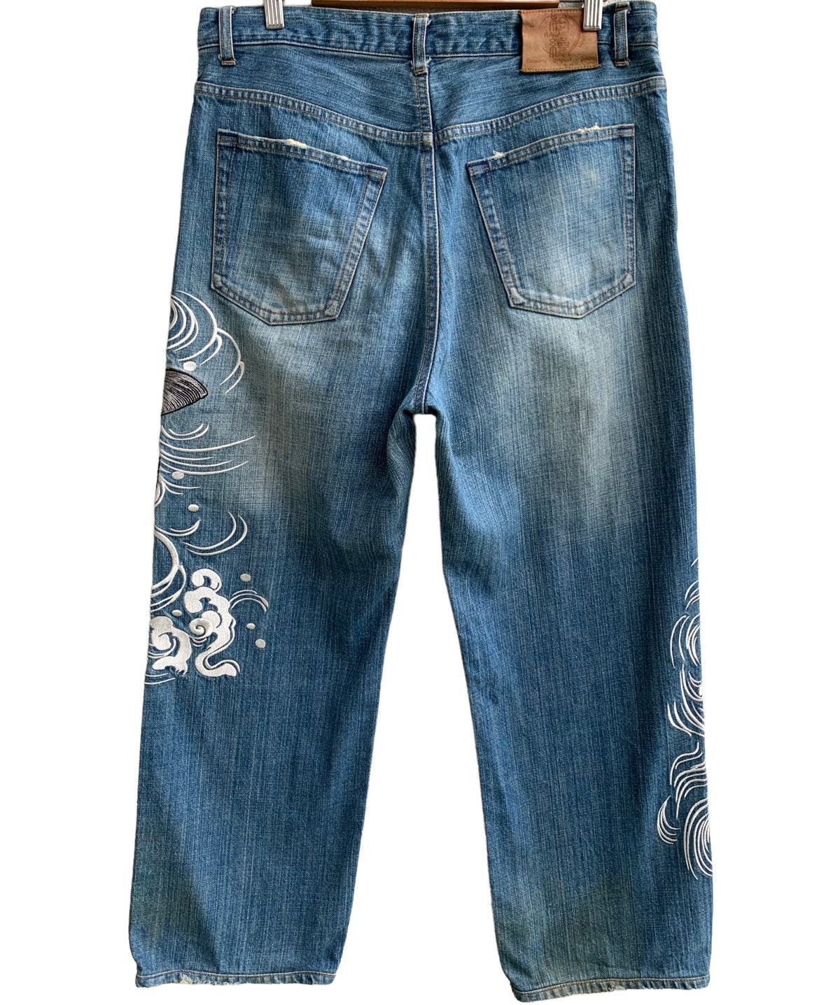 Japanese Brand Japanese Brand Kakakuri Tamashi Embroidery Fish Koi Jeans Size US 34 / EU 50 - 2 Thumbnail