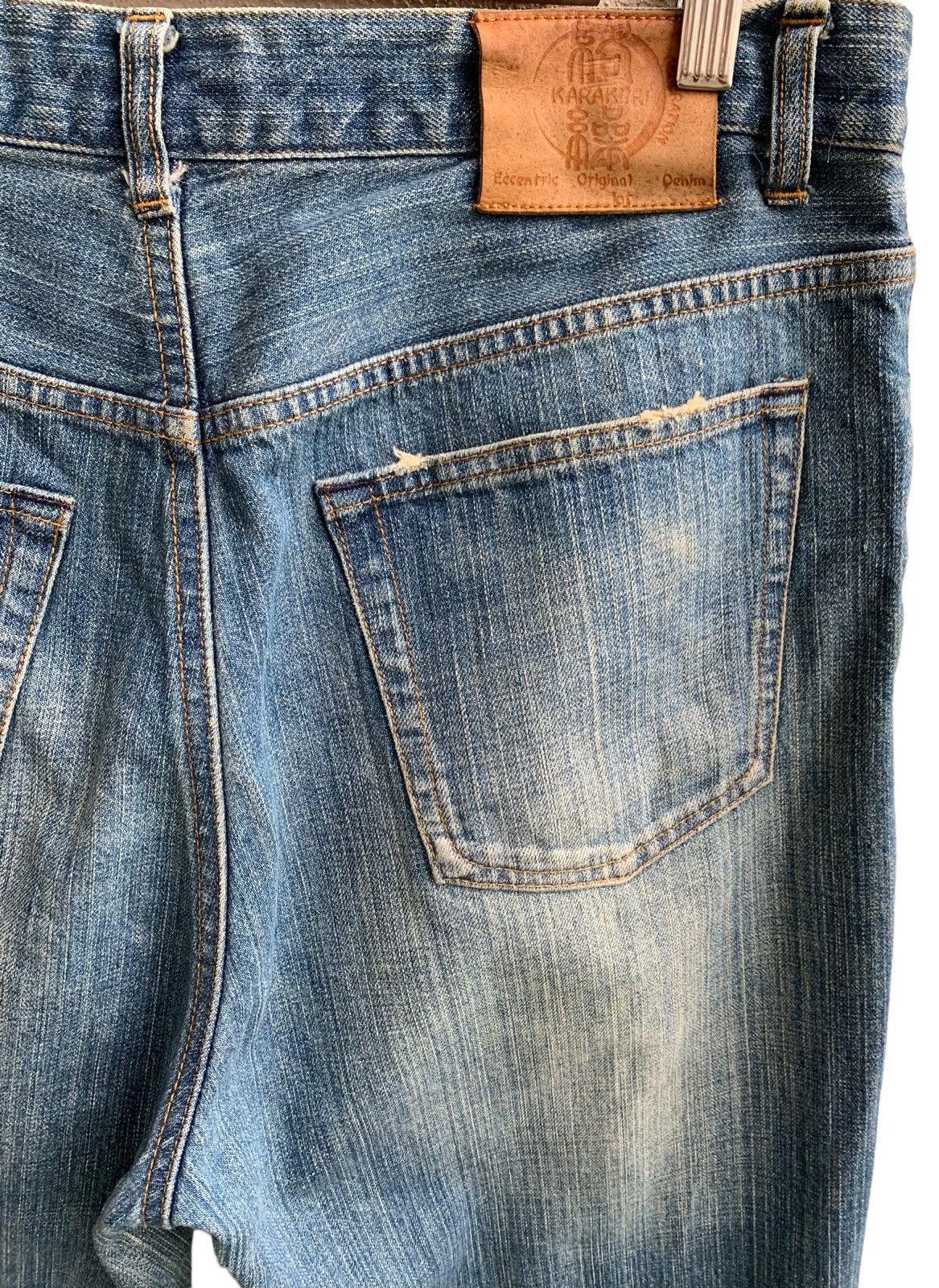 Japanese Brand Japanese Brand Kakakuri Tamashi Embroidery Fish Koi Jeans Size US 34 / EU 50 - 7 Thumbnail