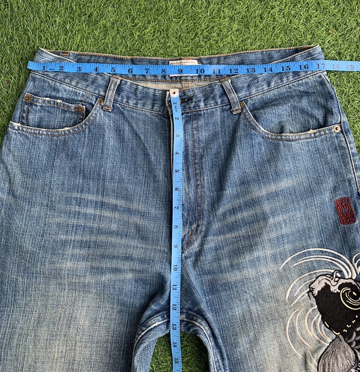 Japanese Brand Japanese Brand Kakakuri Tamashi Embroidery Fish Koi Jeans Size US 34 / EU 50 - 15 Thumbnail
