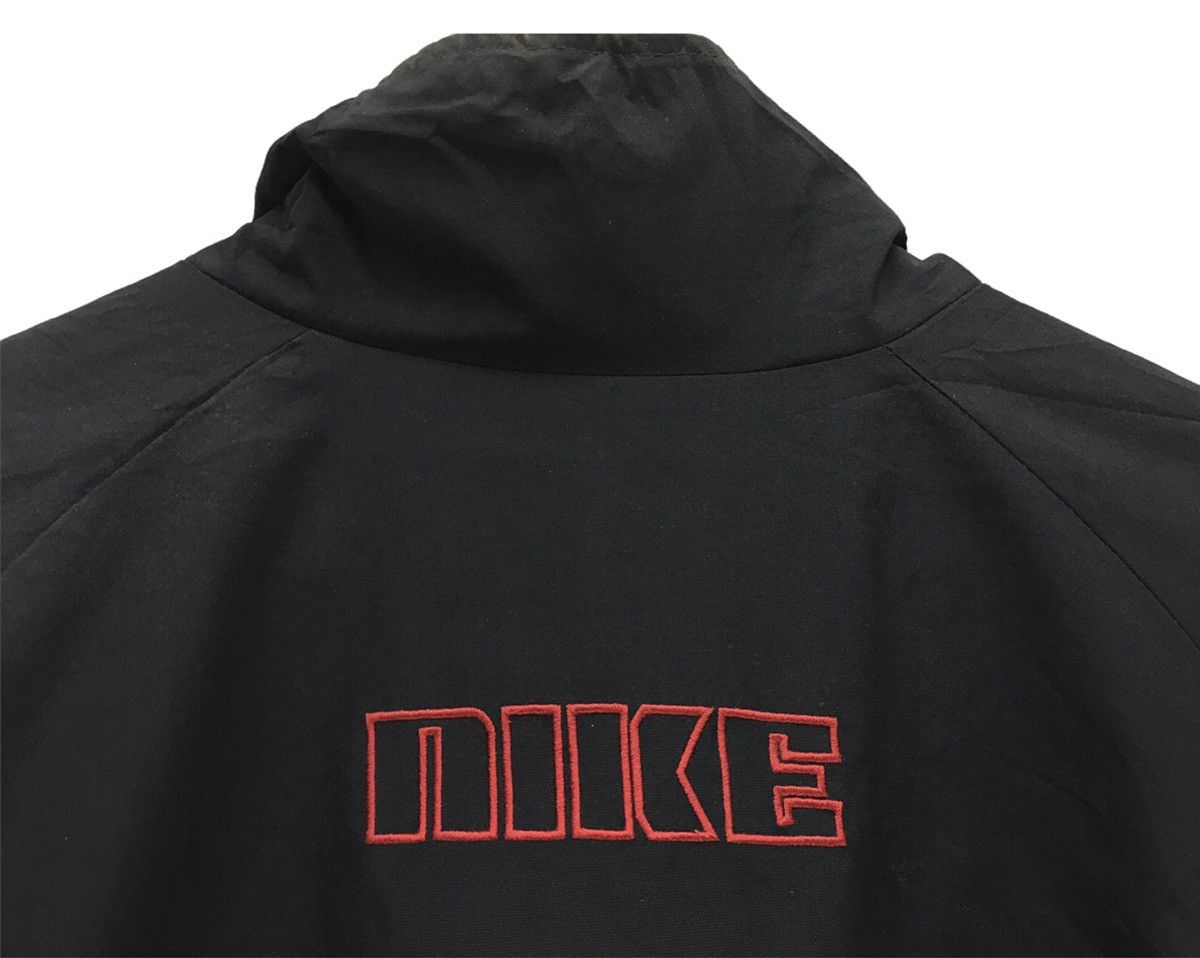 Nike × Vintage Vintage Nike Small Logo Black Jacket Size US L / EU 52-54 / 3 - 6 Thumbnail