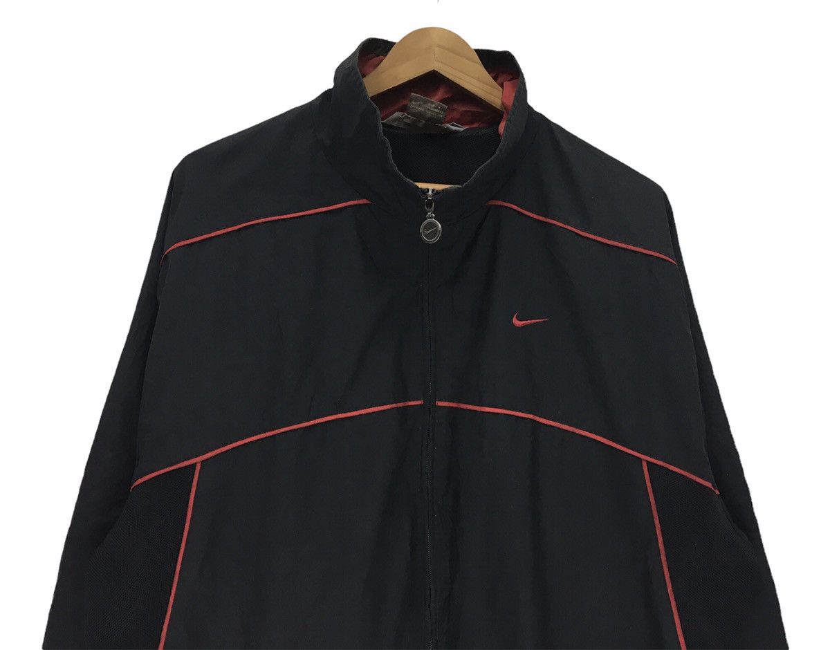 Nike × Vintage Vintage Nike Small Logo Black Jacket Size US L / EU 52-54 / 3 - 3 Thumbnail
