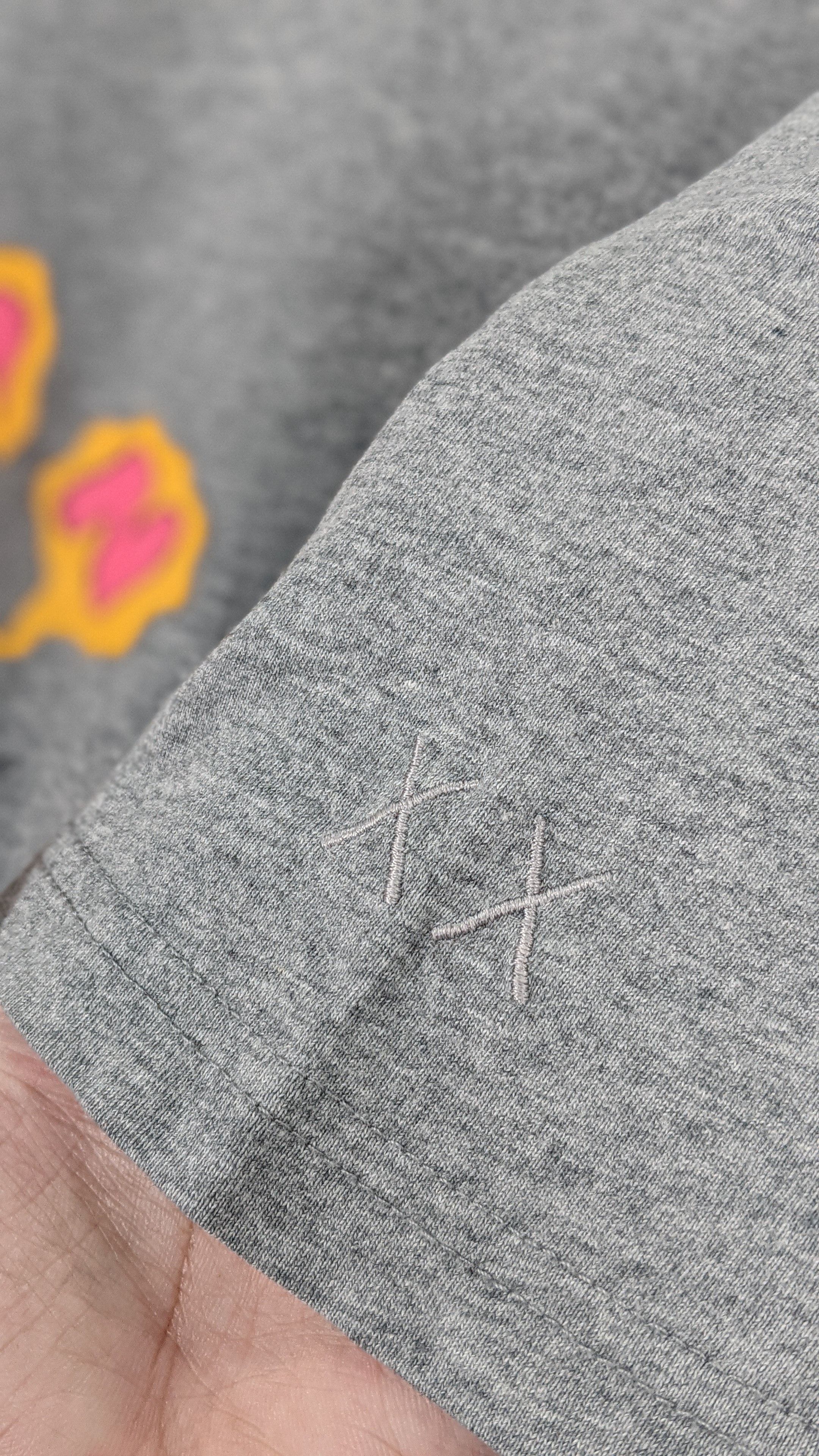 Kaws Original Fake Kaws Clot Taiwan shirt Size US L / EU 52-54 / 3 - 6 Thumbnail