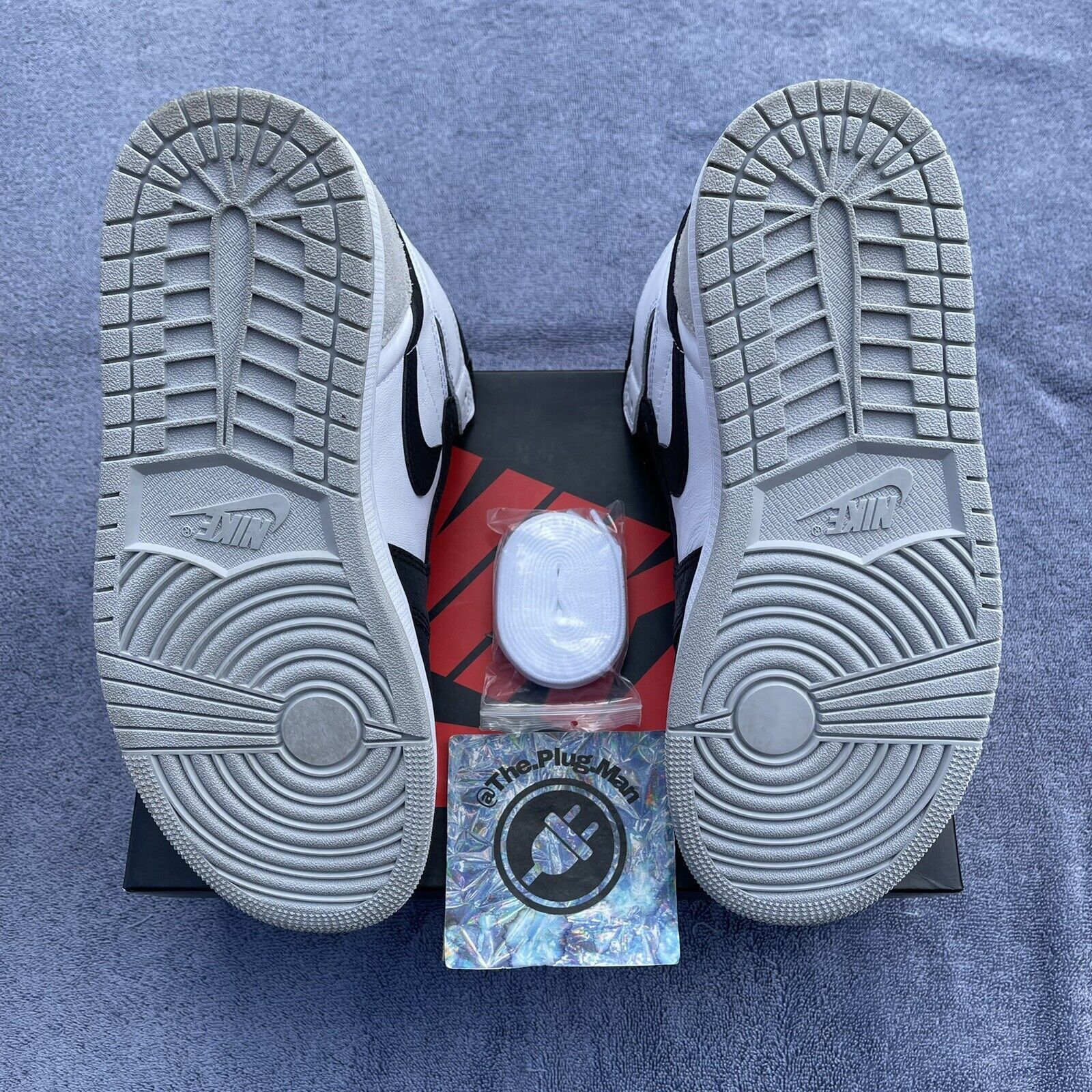 Jordan Brand Air Jordan 1 Retro High OG Bleached Coral Size US 9 / EU 42 - 4 Thumbnail