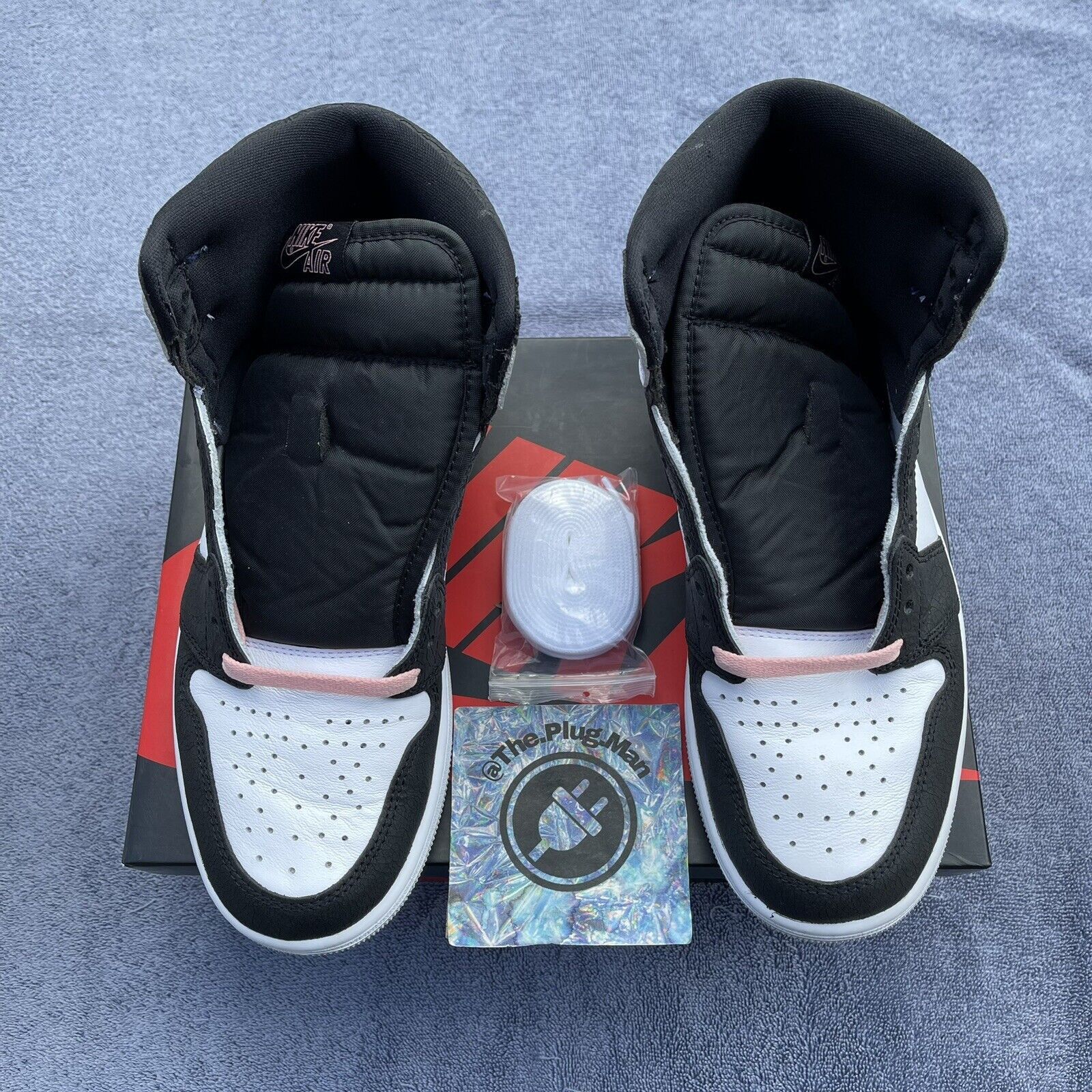 Jordan Brand Air Jordan 1 Retro High OG Bleached Coral Size US 9 / EU 42 - 3 Thumbnail