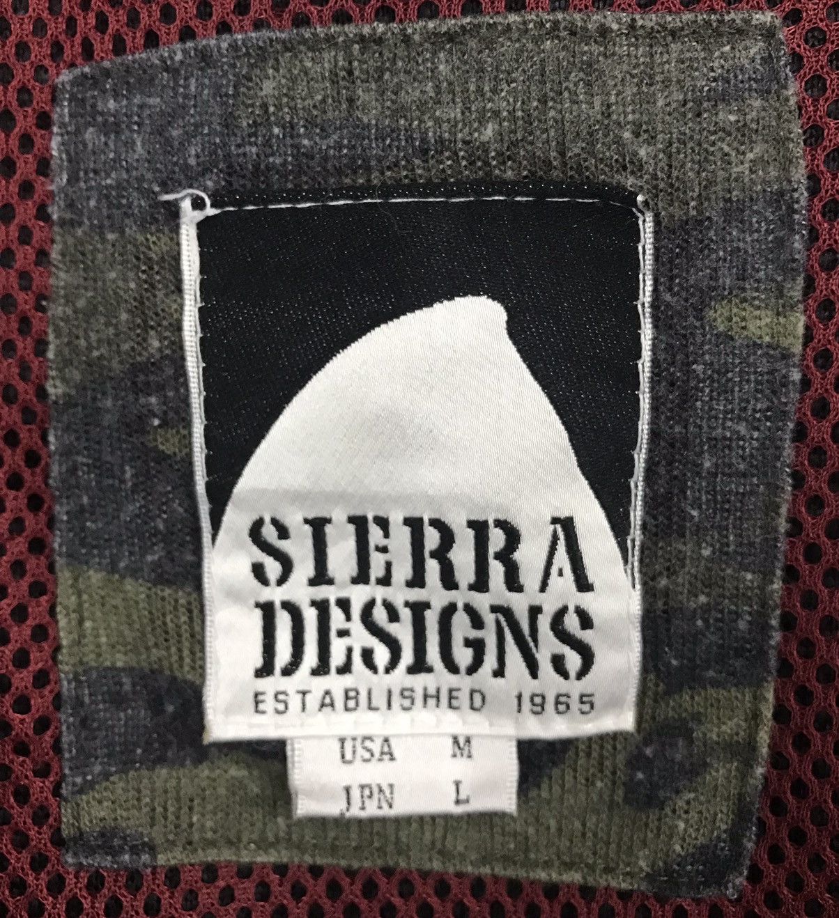 Sierra Designs SIERRA DESIGNS ESTABLISHED 1965 JACKET HOODIE Size US L / EU 52-54 / 3 - 10 Thumbnail