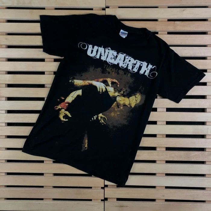 Band Tees × Vintage Mens Vintage T Shirt Unearth World Tour 2009 Size S Size US S / EU 44-46 / 1 - 1 Thumbnail