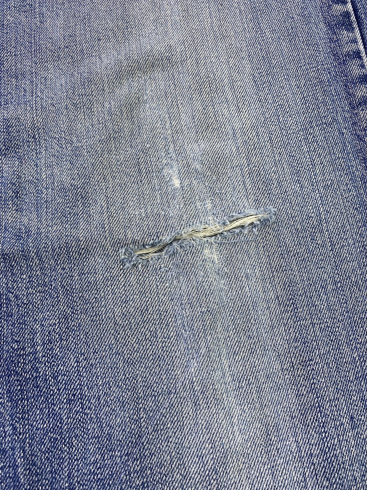 Jean VINTAGE LEVIS 559 DISTRESSED BLUE WASH JEANS -J535 Size US 36 / EU 52 - 13 Thumbnail