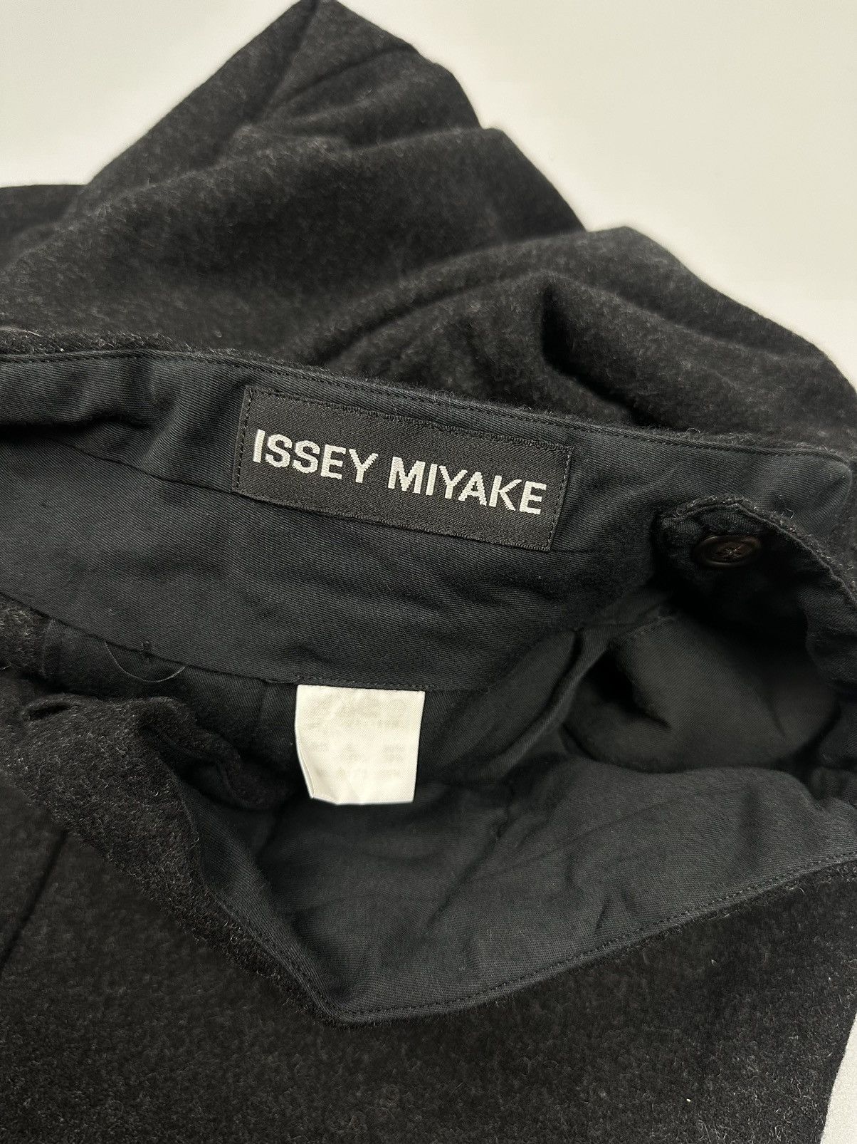 Issey Miyake ISSEY MIYAKE WOOL PANT Size US 34 / EU 50 - 9 Thumbnail