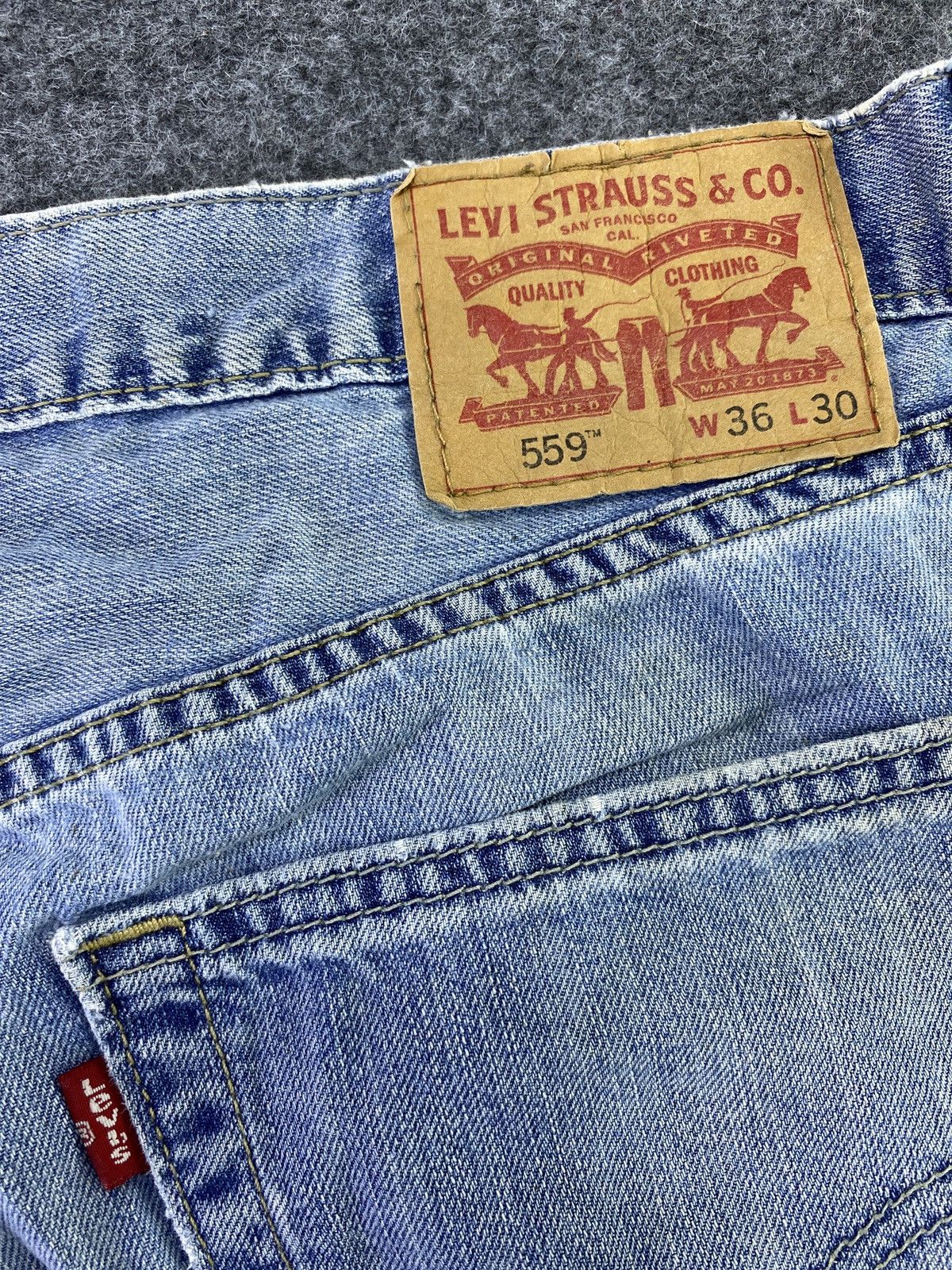 Jean × Levi's × Vintage Vintage Levis 559 Blue wash Jeans - J540 Size US 38 / EU 54 - 10 Thumbnail