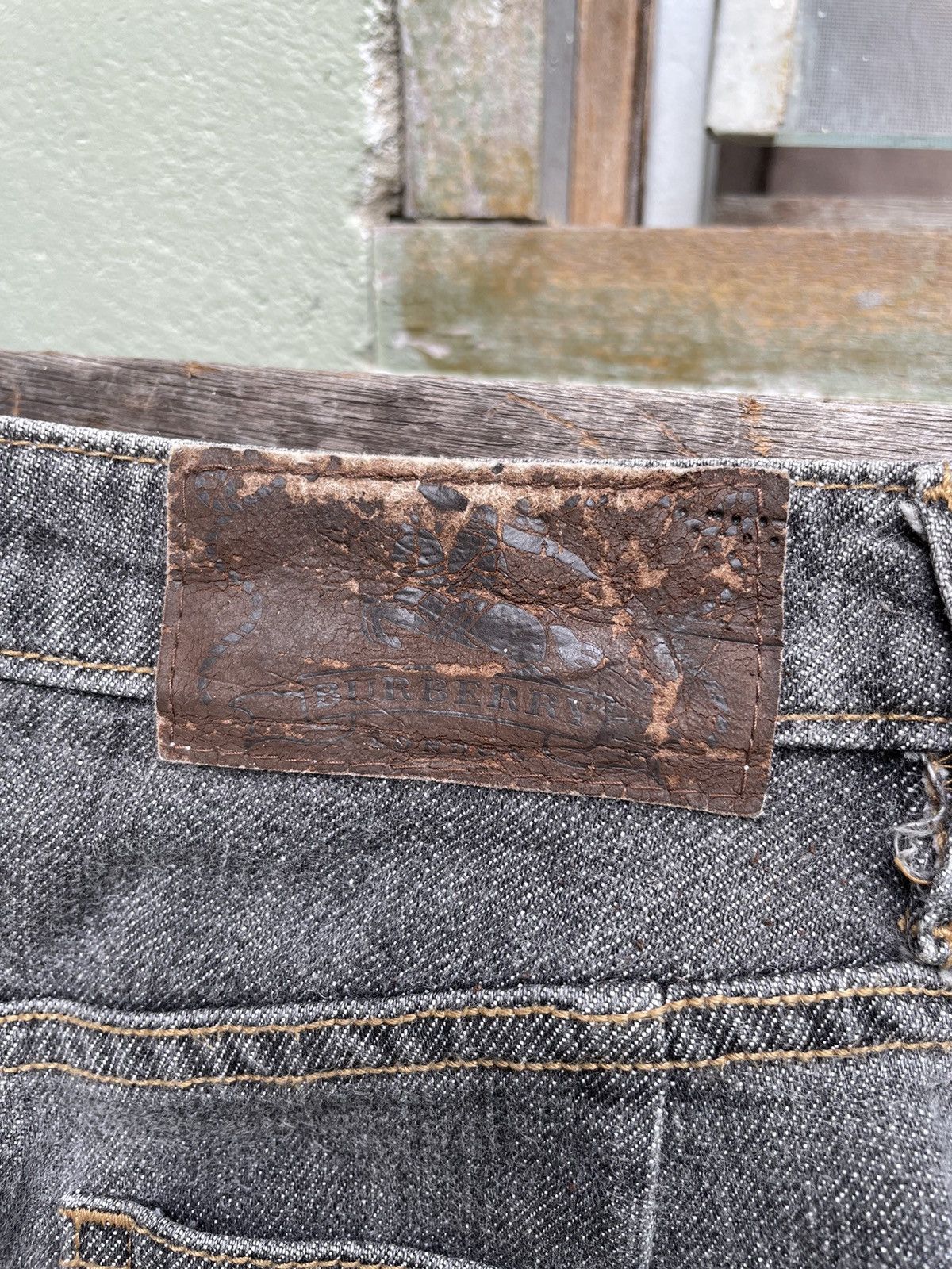 Burberry × Designer Vintage Burberrys Novacheck Denim Jeans Size US 31 - 10 Thumbnail