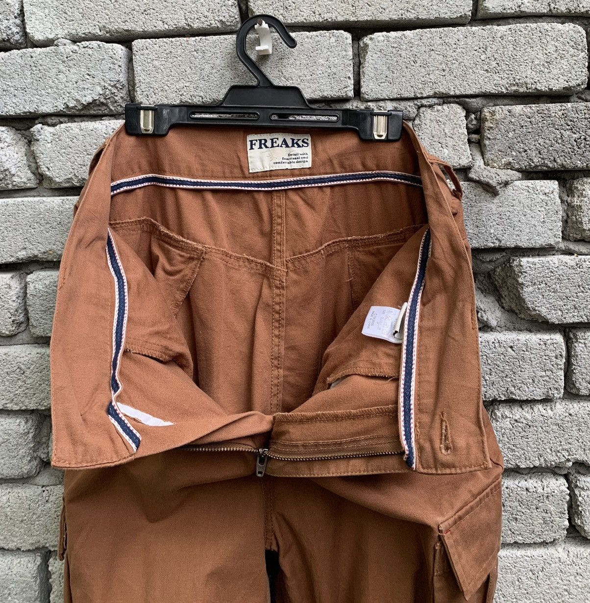 Japanese Brand FREAKS Cargo Pants Size US 31 - 13 Thumbnail