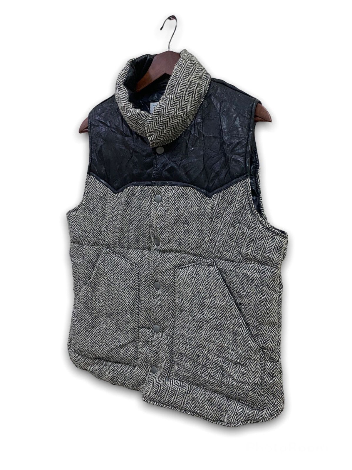 Harris Tweed Harris Tweed Wool Buttons Sleeveless Size US M / EU 48-50 / 2 - 2 Thumbnail