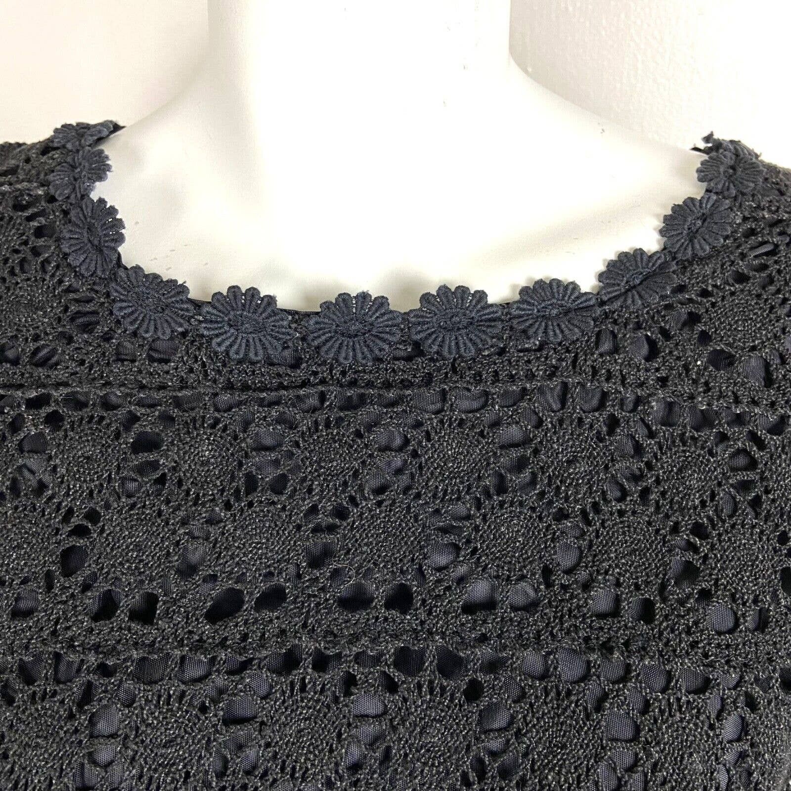 Handmade Vintage 60s 70s Black Crochet Lace Mini Shift Dress Size S / US 4 / IT 40 - 3 Thumbnail