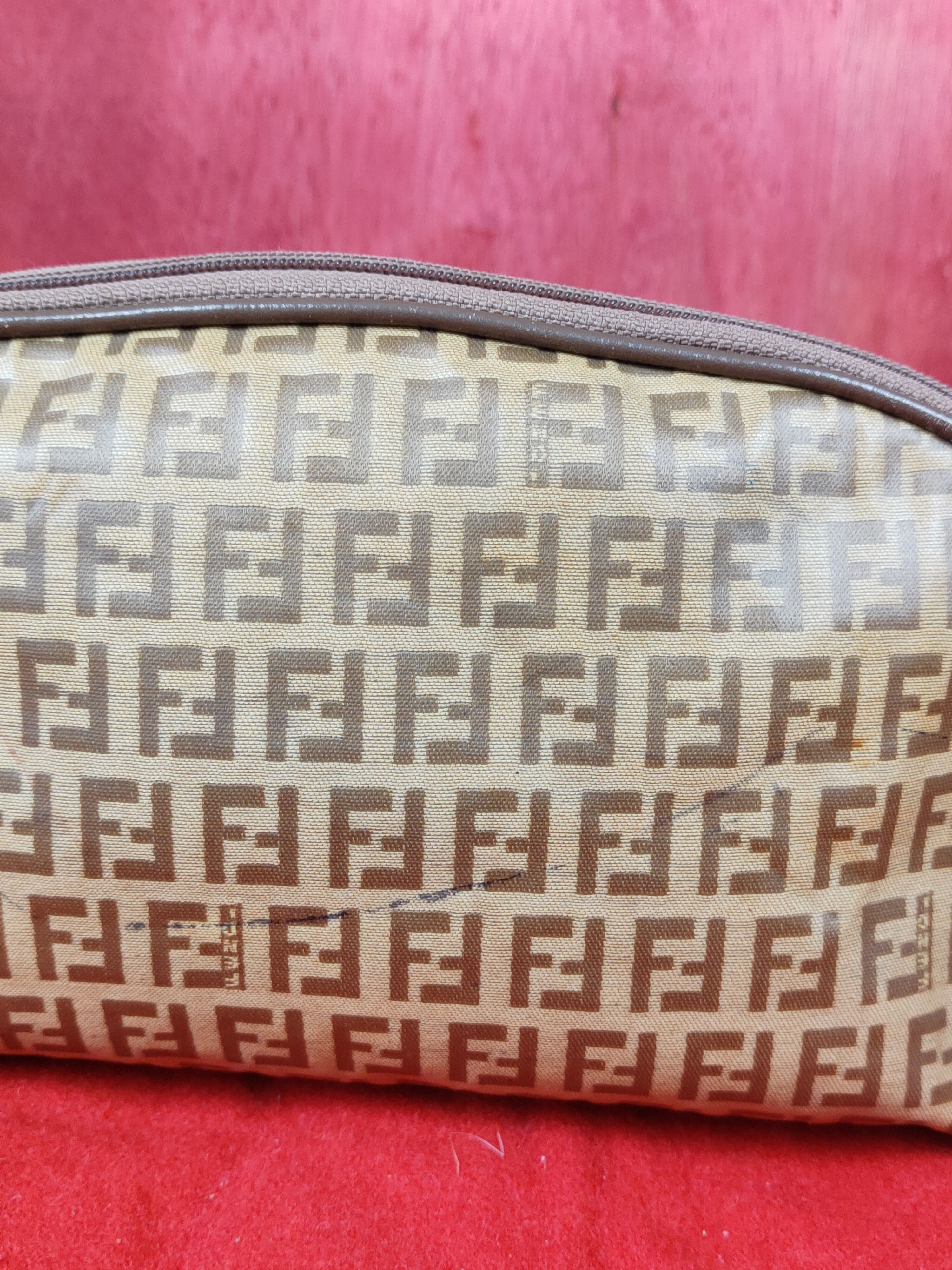 Fendi Fendi ff monogram Sling Bag #SB003 Size ONE SIZE - 6 Thumbnail