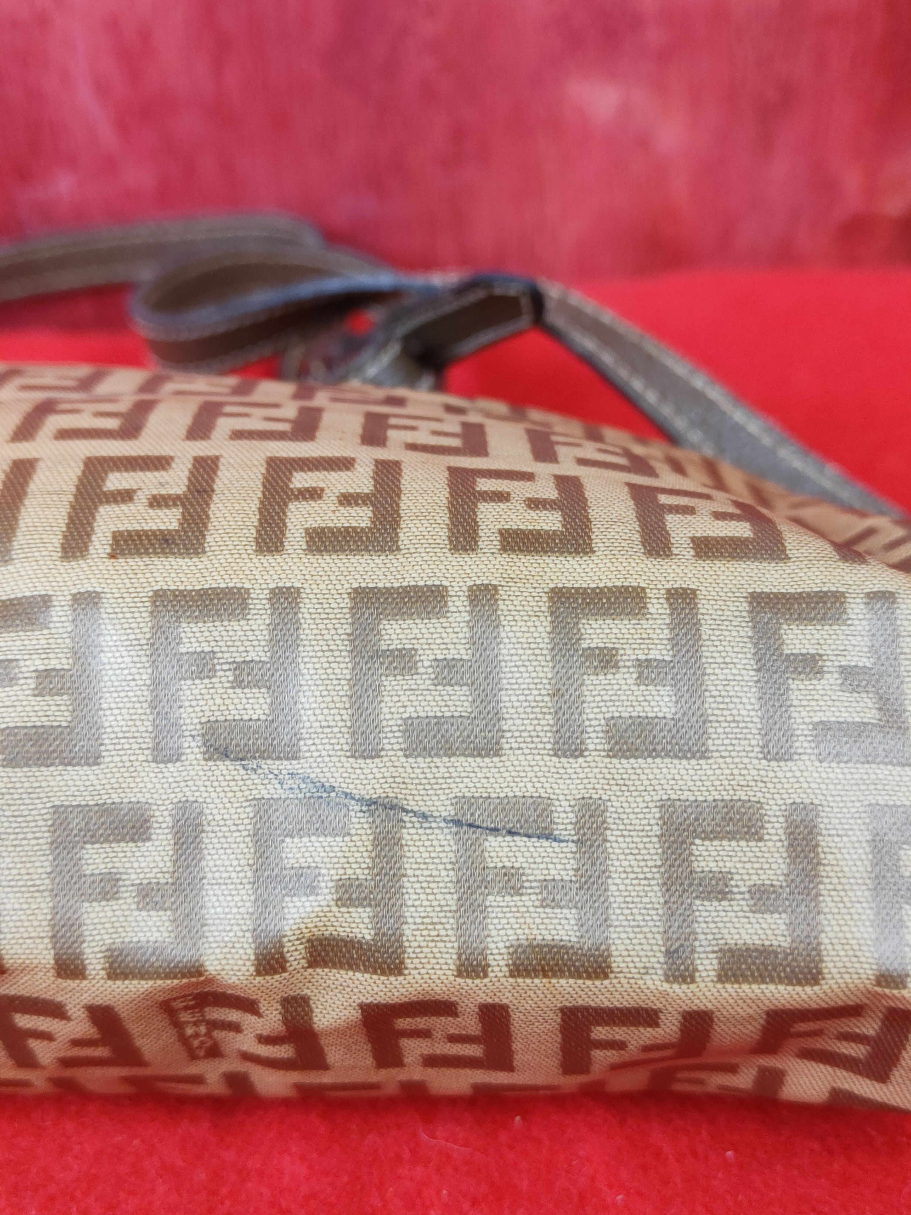 Fendi Fendi ff monogram Sling Bag #SB003 Size ONE SIZE - 12 Thumbnail