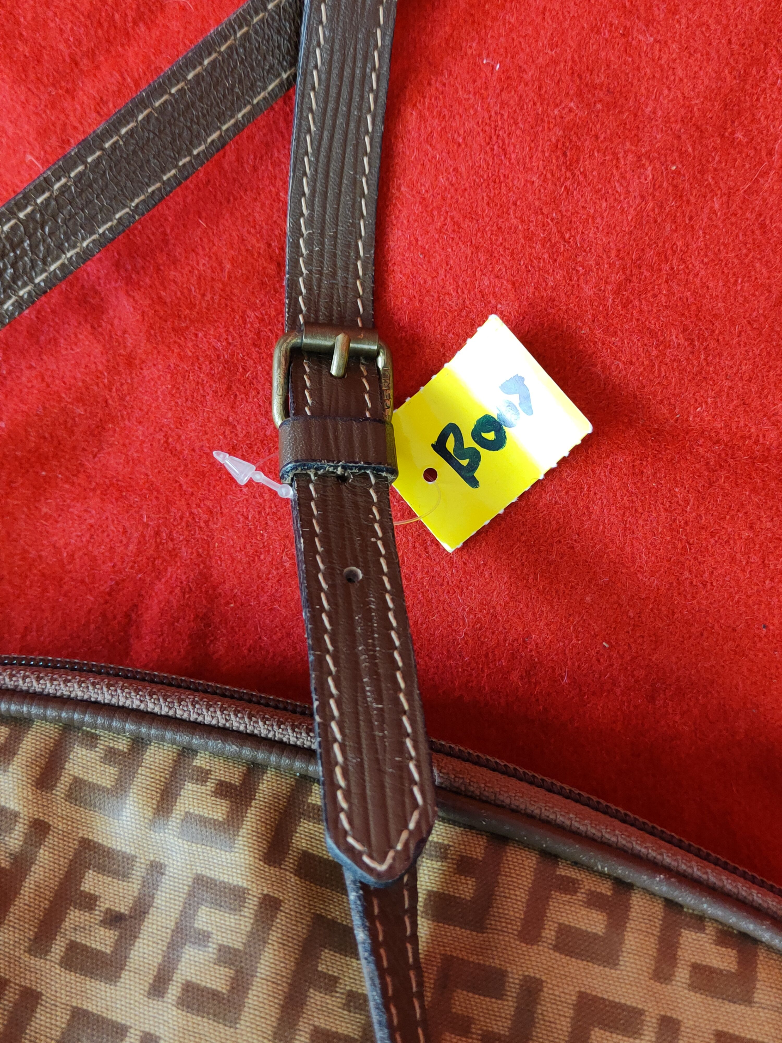Fendi Fendi ff monogram Sling Bag #SB003 Size ONE SIZE - 7 Thumbnail