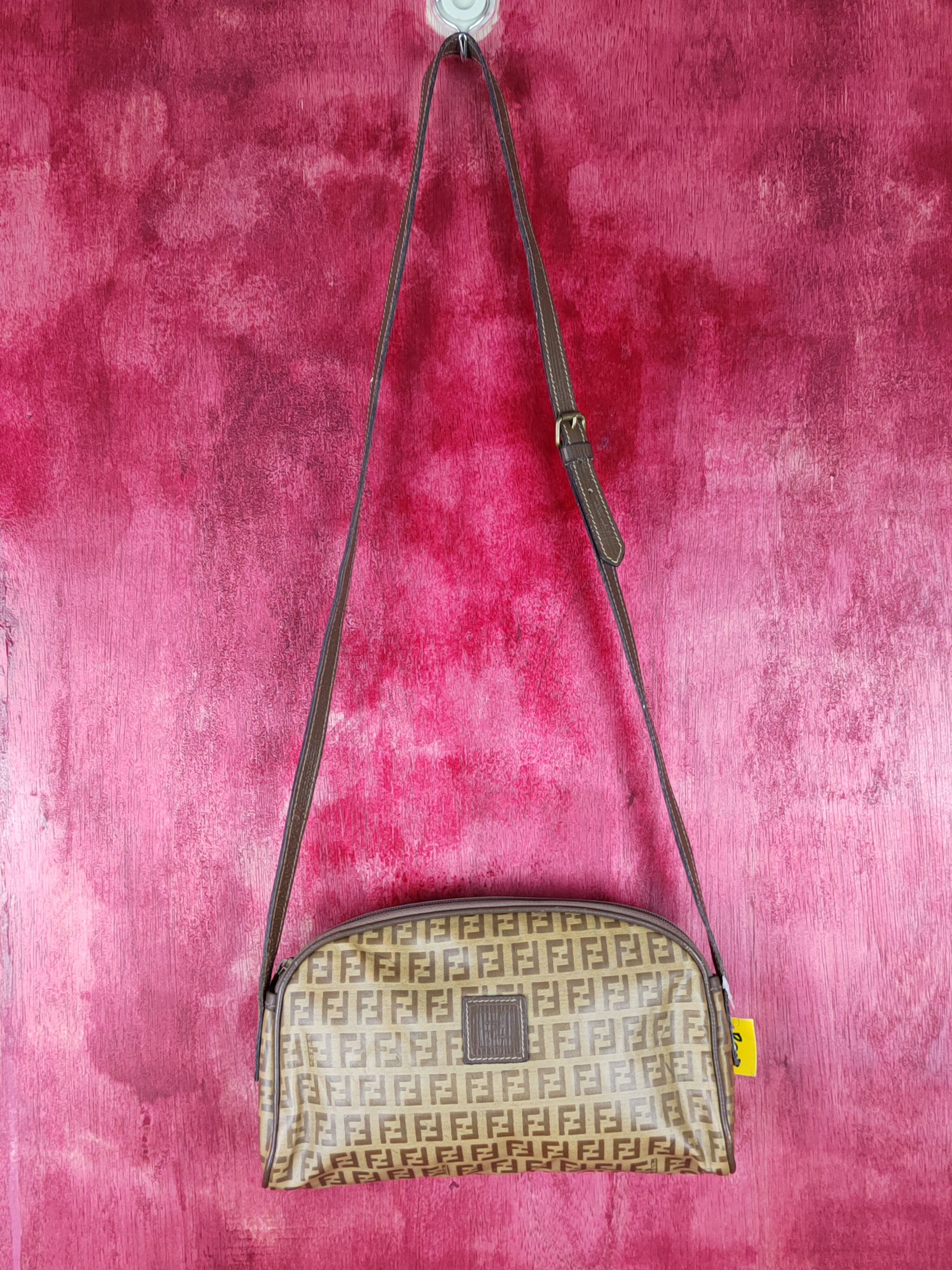 image of Fendi Ff Monogram Sling Bag Sb003 in Gold, Women's